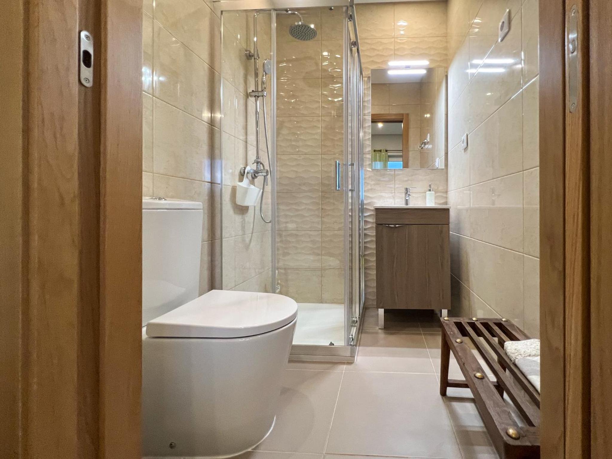 Double Room - Photo 8