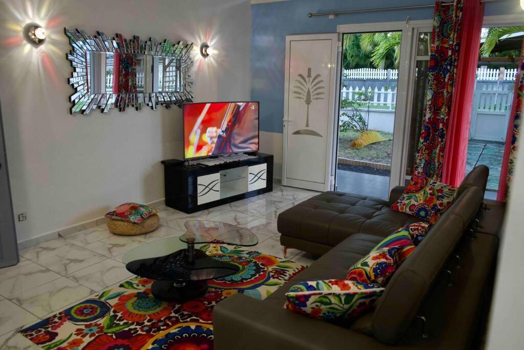 Villa photo 2