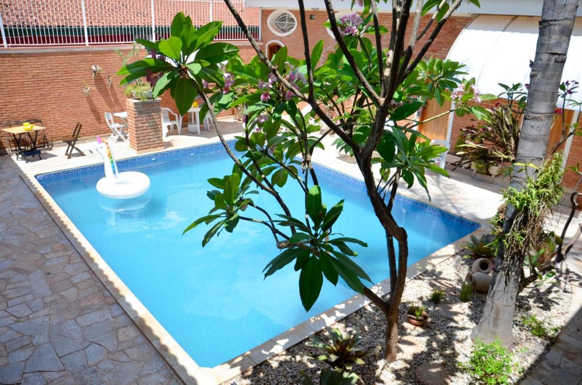 Triple Room with Pool View photo 2