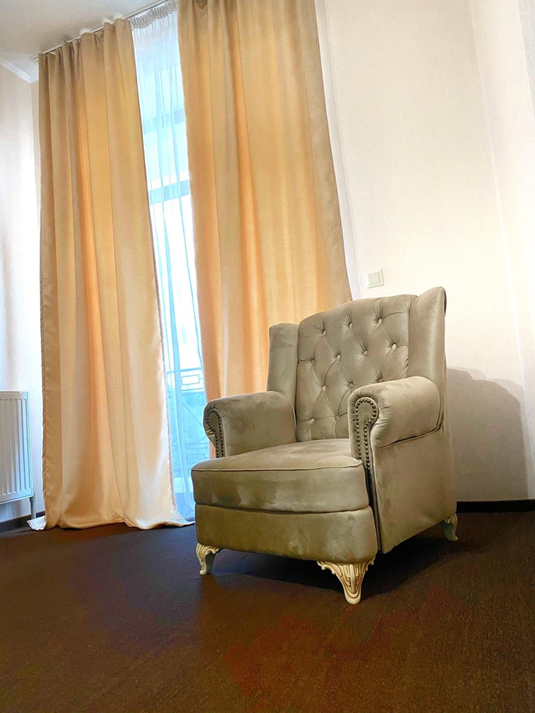 One-Bedroom Suite photo 2