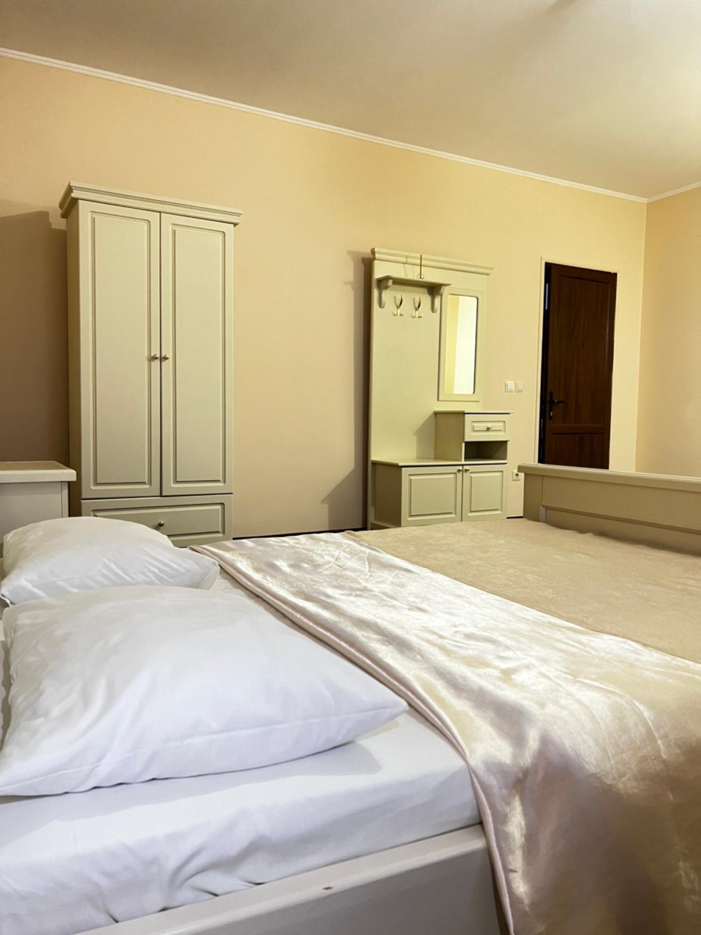 Standard Double Room photo 2