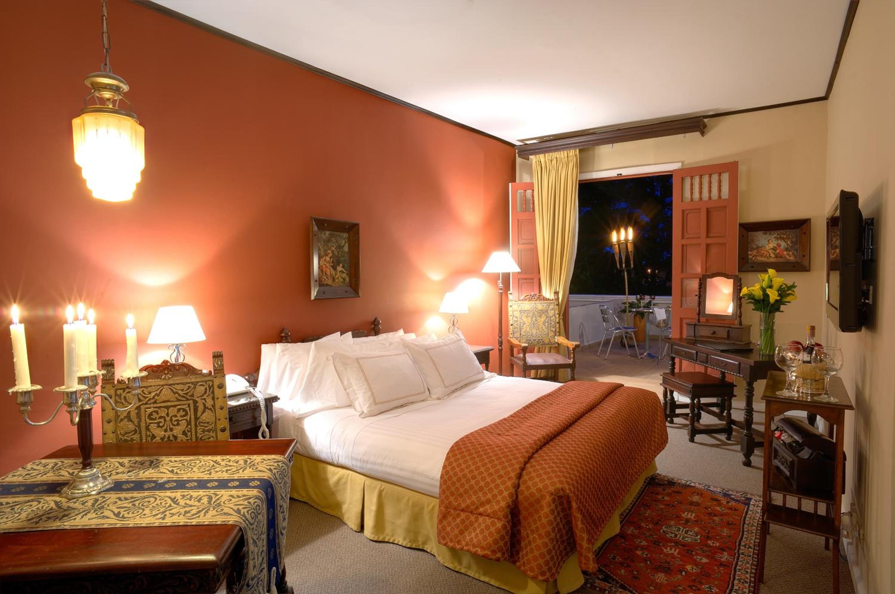 Queen Room - Photo 8