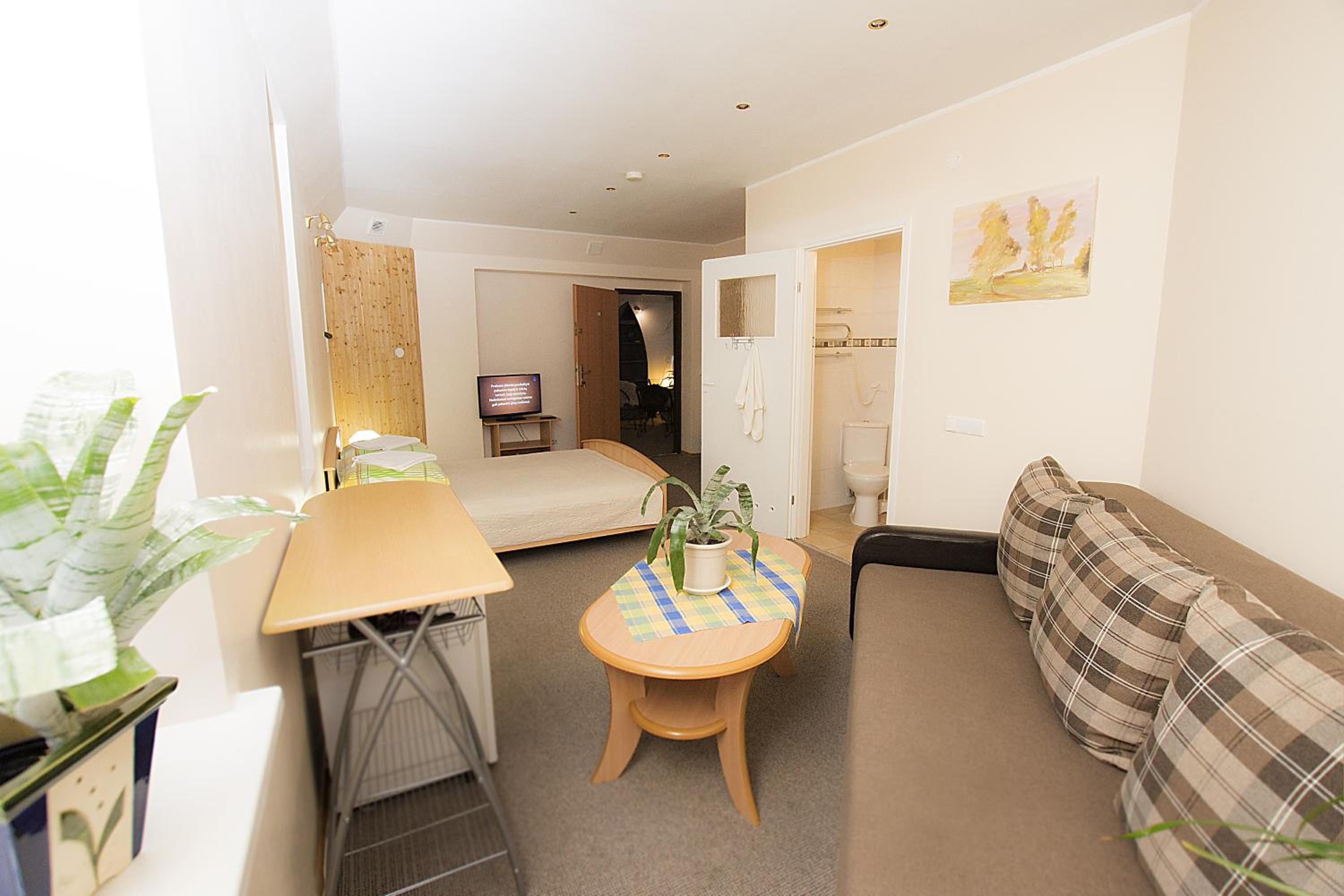 Double Room - Photo 4