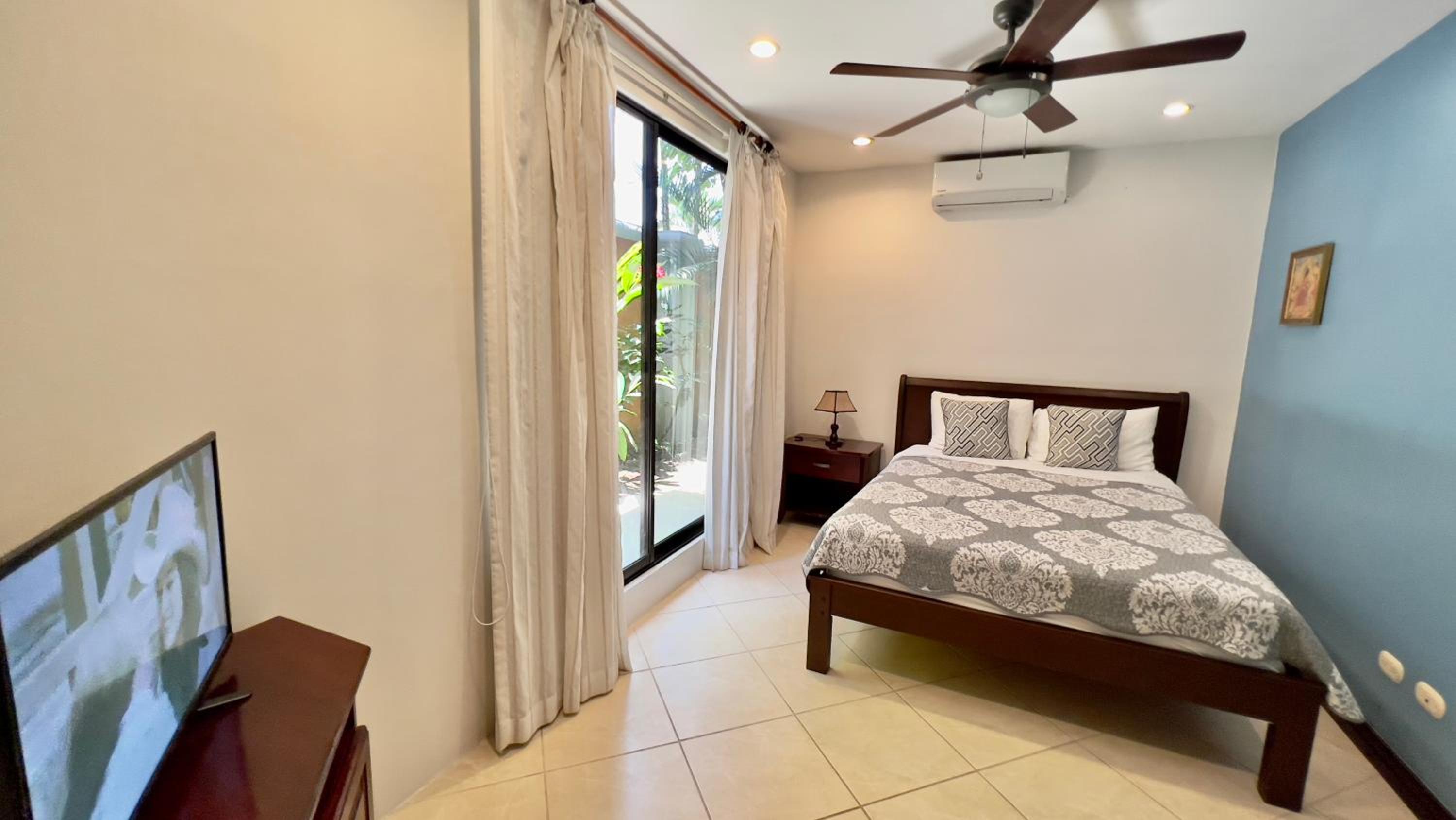 Two-Bedroom Apartment with Terrace - Photo 15