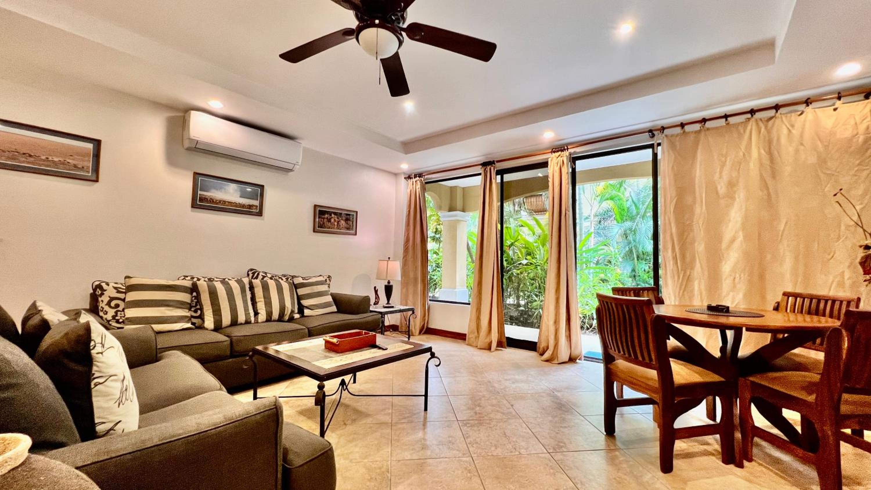 Two-Bedroom Apartment with Garden View - Photo 15