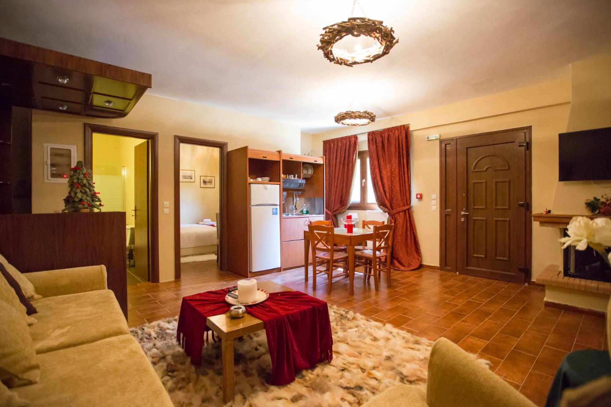 Junior Suite with Fireplace - Photo 5