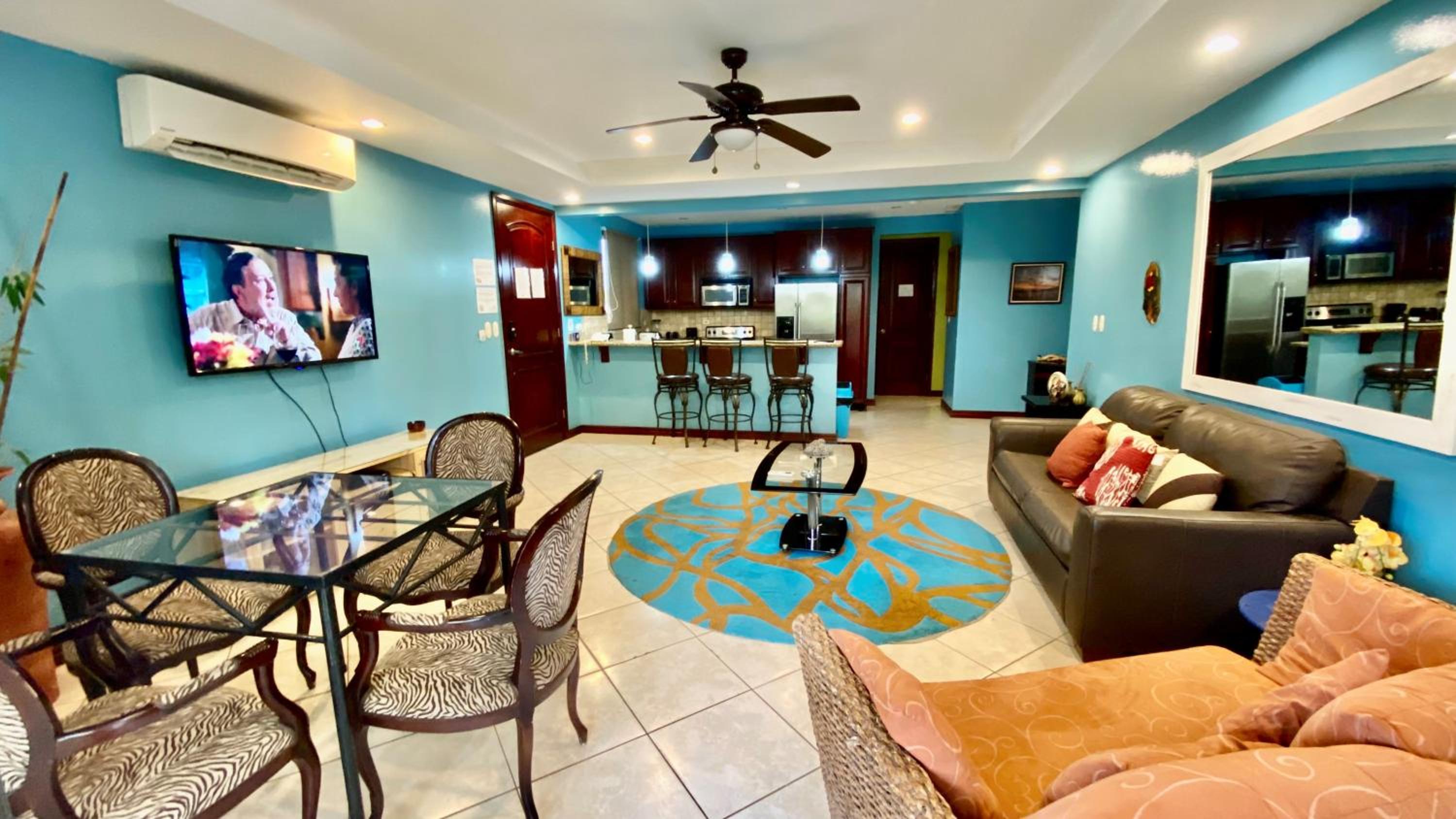 Two-Bedroom Apartment with Balcony - Photo 13