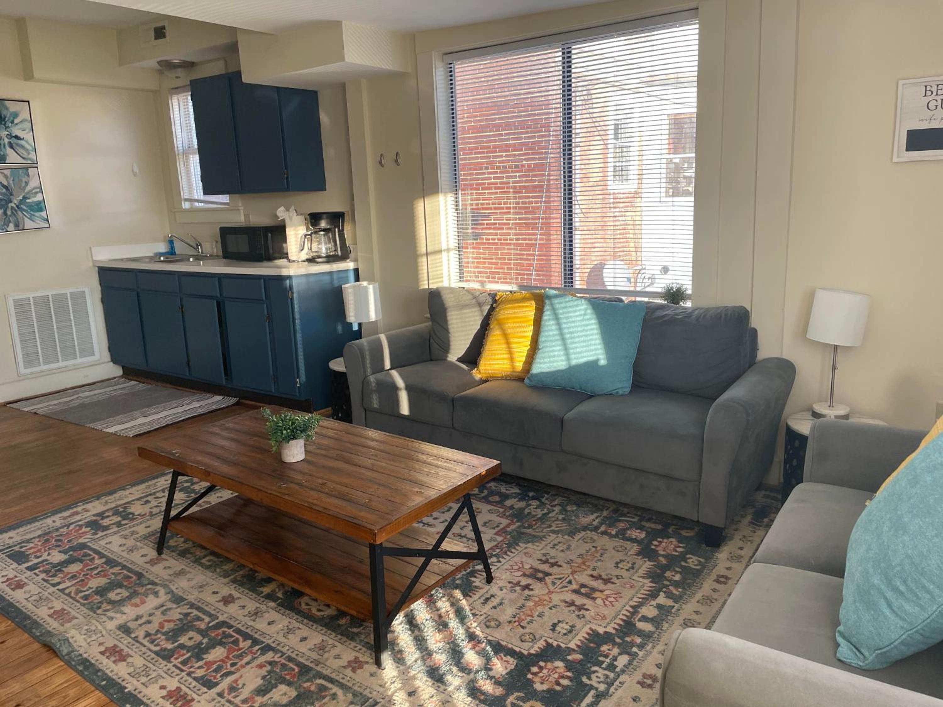 Apartment photo 1