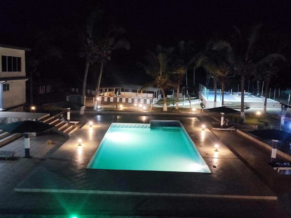 Deluxe Double Room with Balcony and Sea View