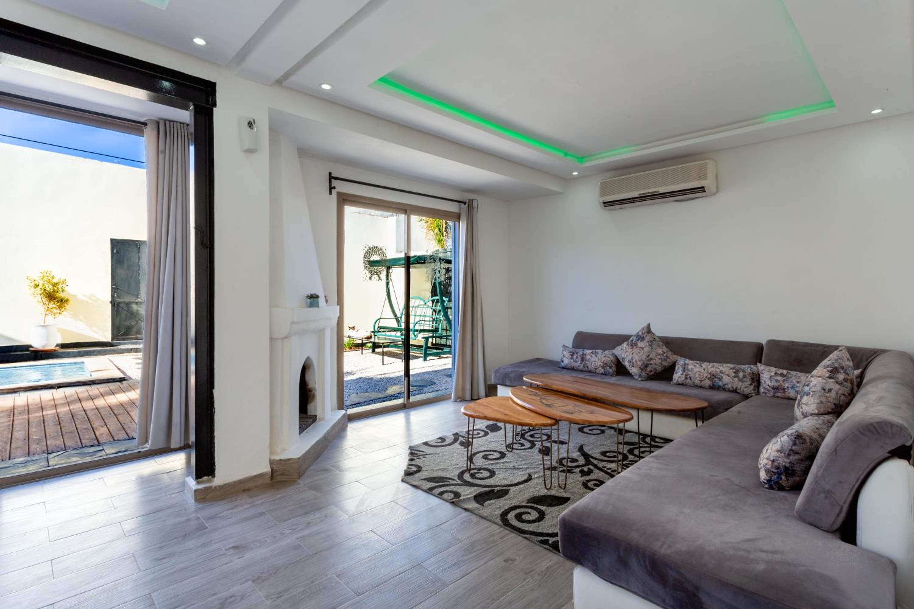Two-Bedroom Villa - Photo 13