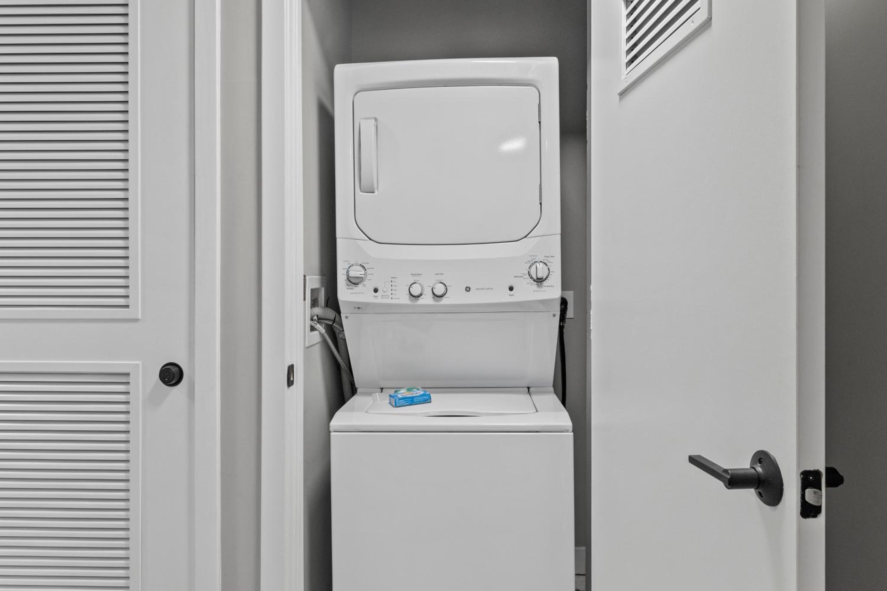 Two-Bedroom Apartment - Photo 19