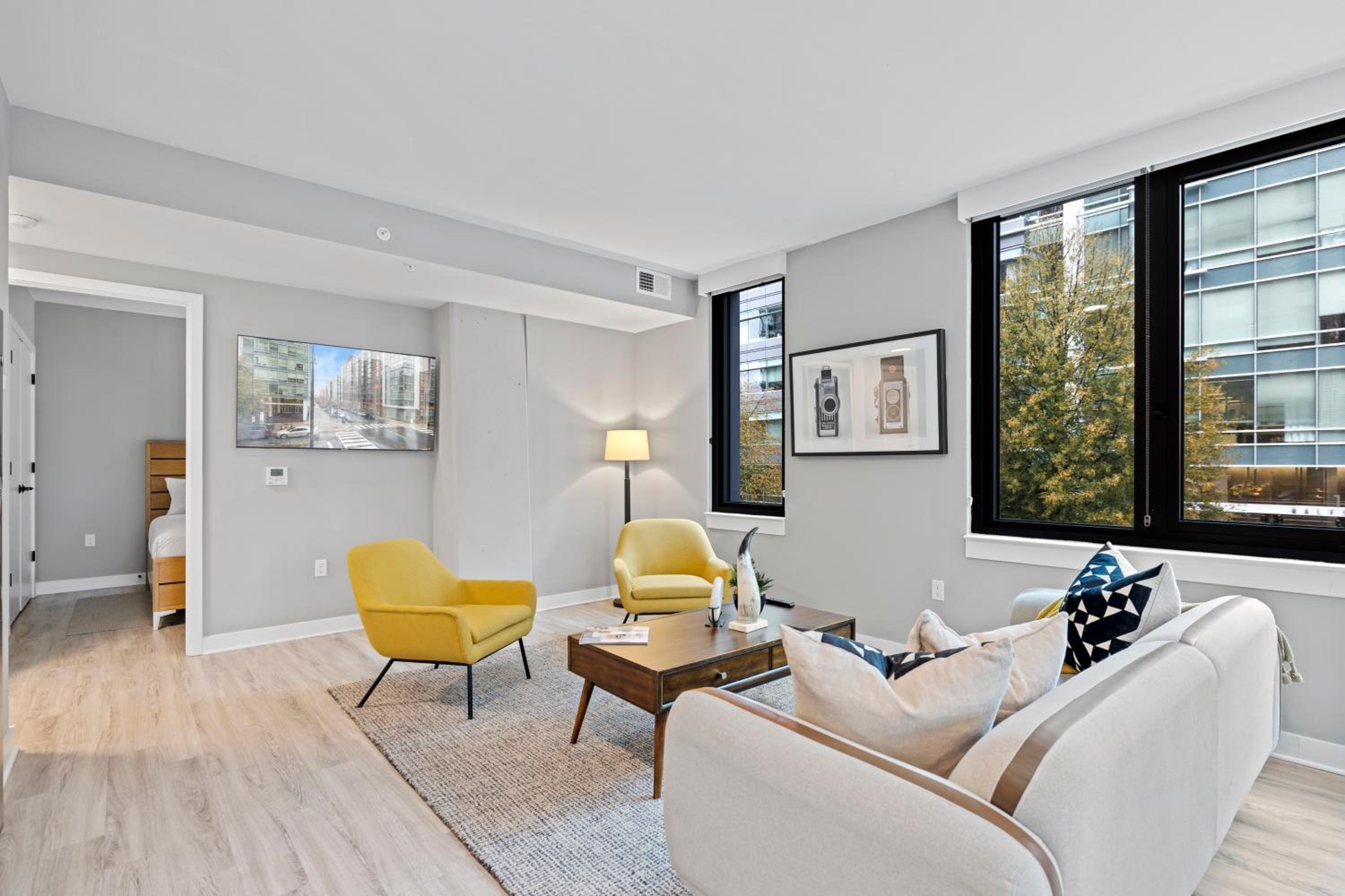 Two-Bedroom Apartment - Photo 3