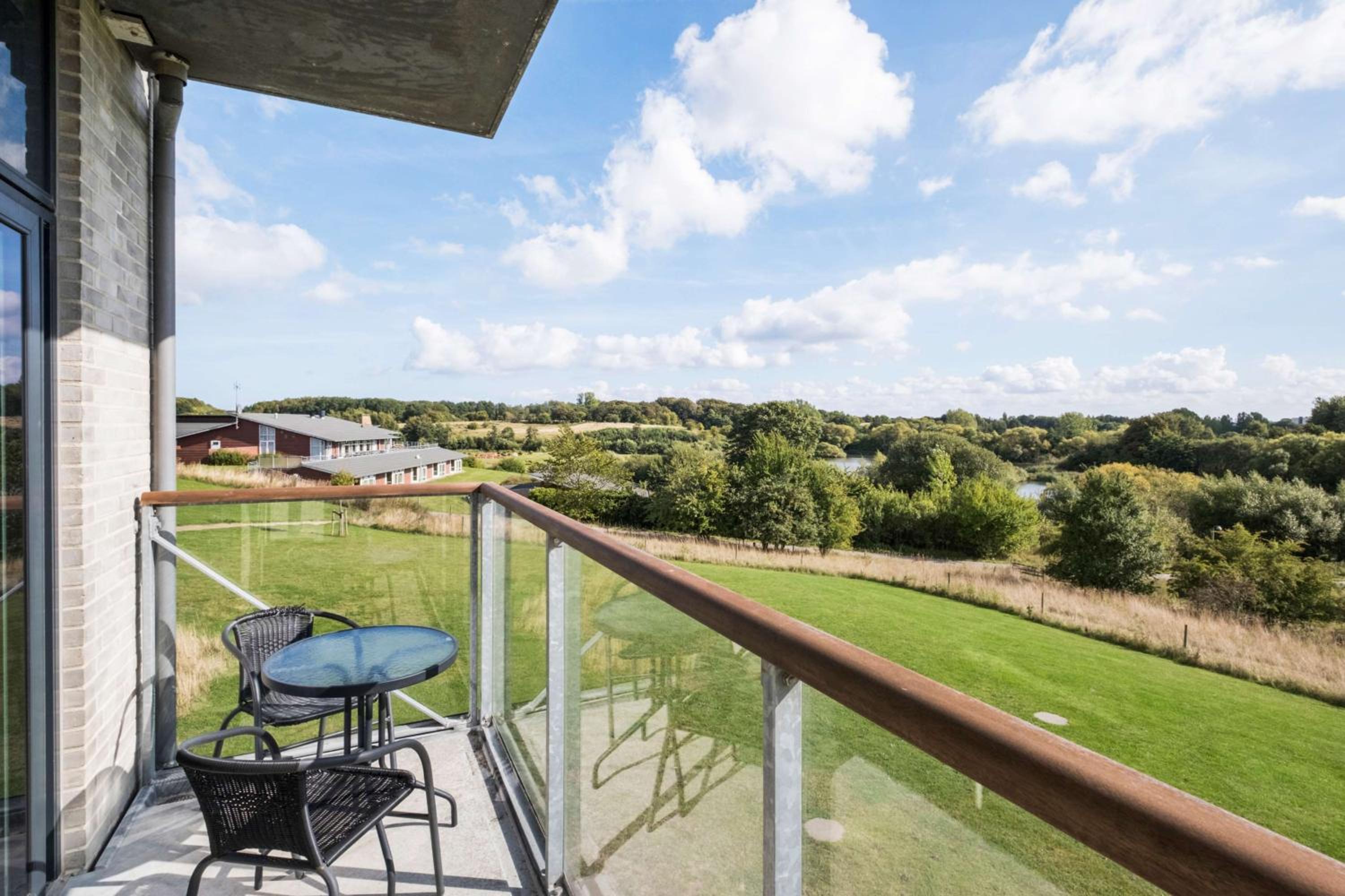 Superior King Room with Balcony or Terrace - Photo 13
