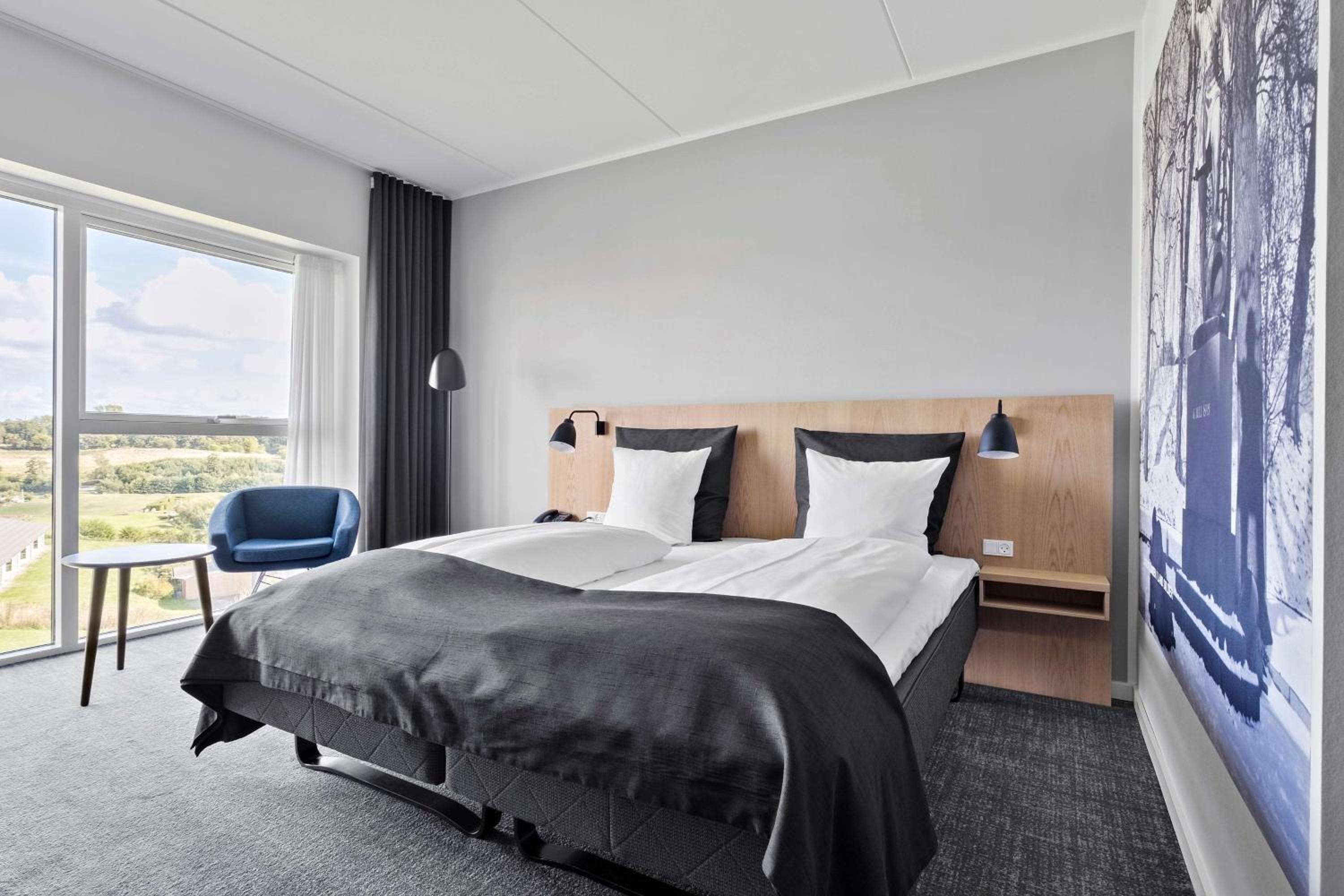 Business Double Room - Photo 2