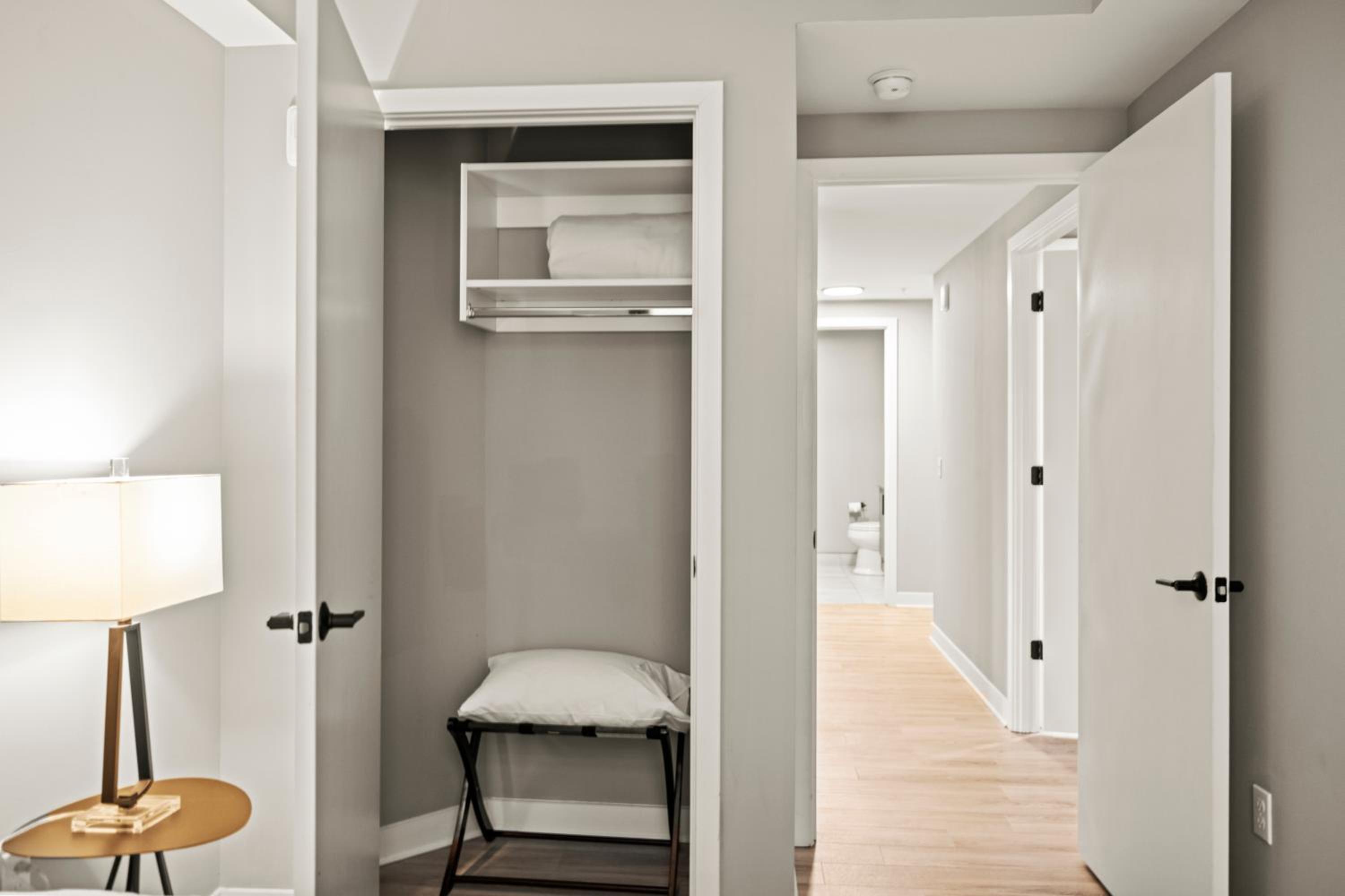 Three-Bedroom Apartment - Photo 6