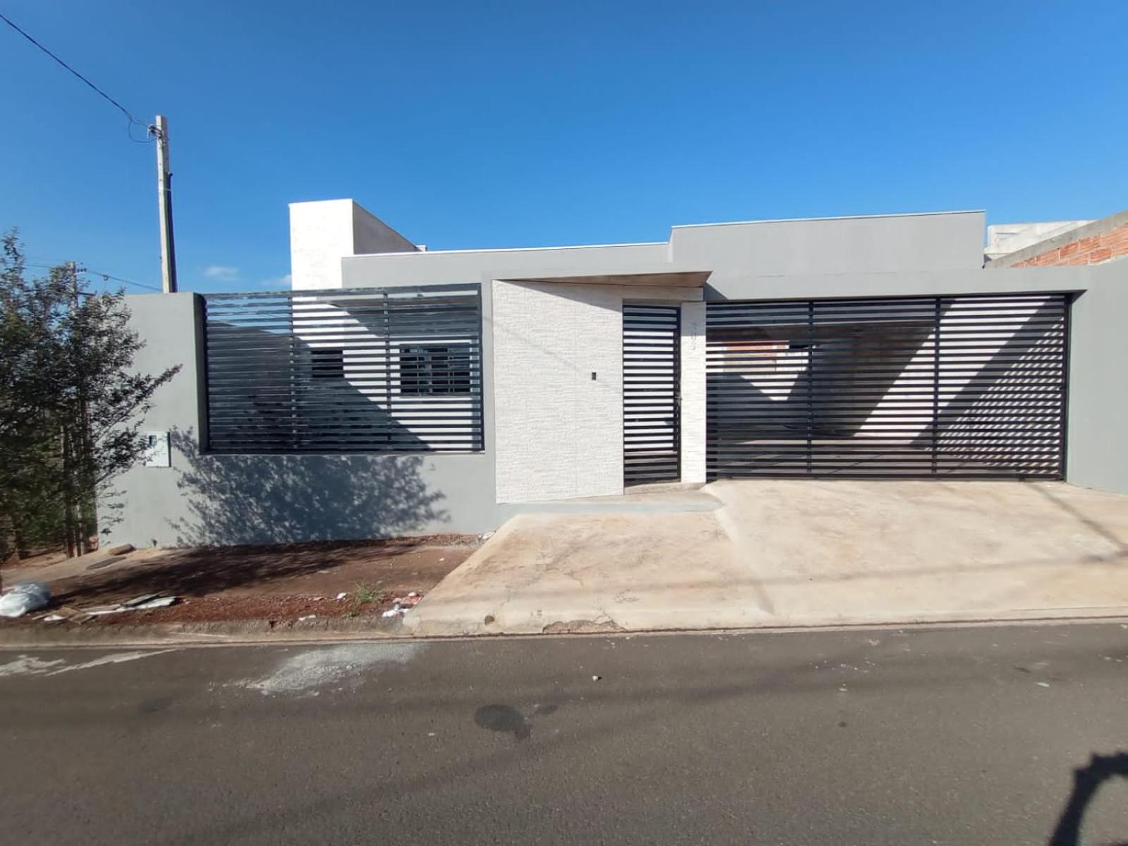 Three-Bedroom House photo 2