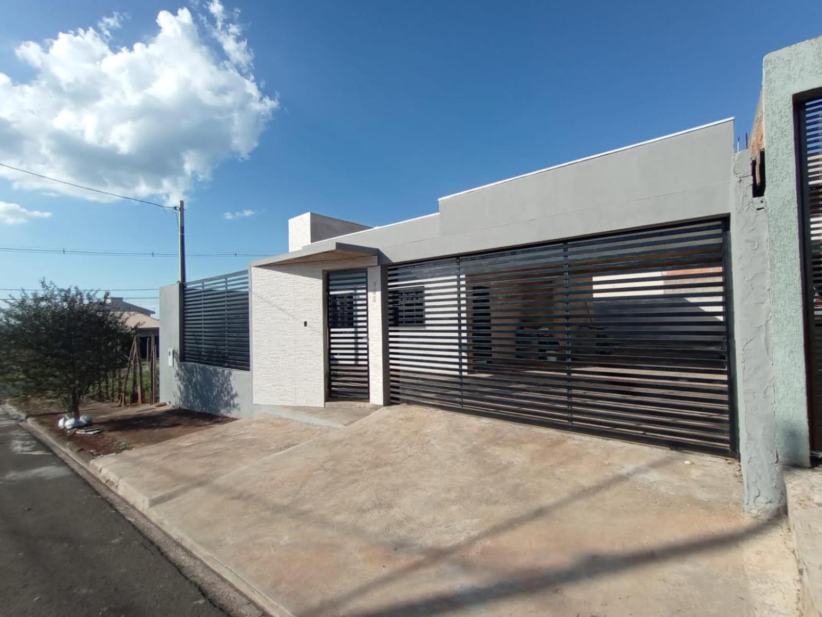 Three-Bedroom House photo 3