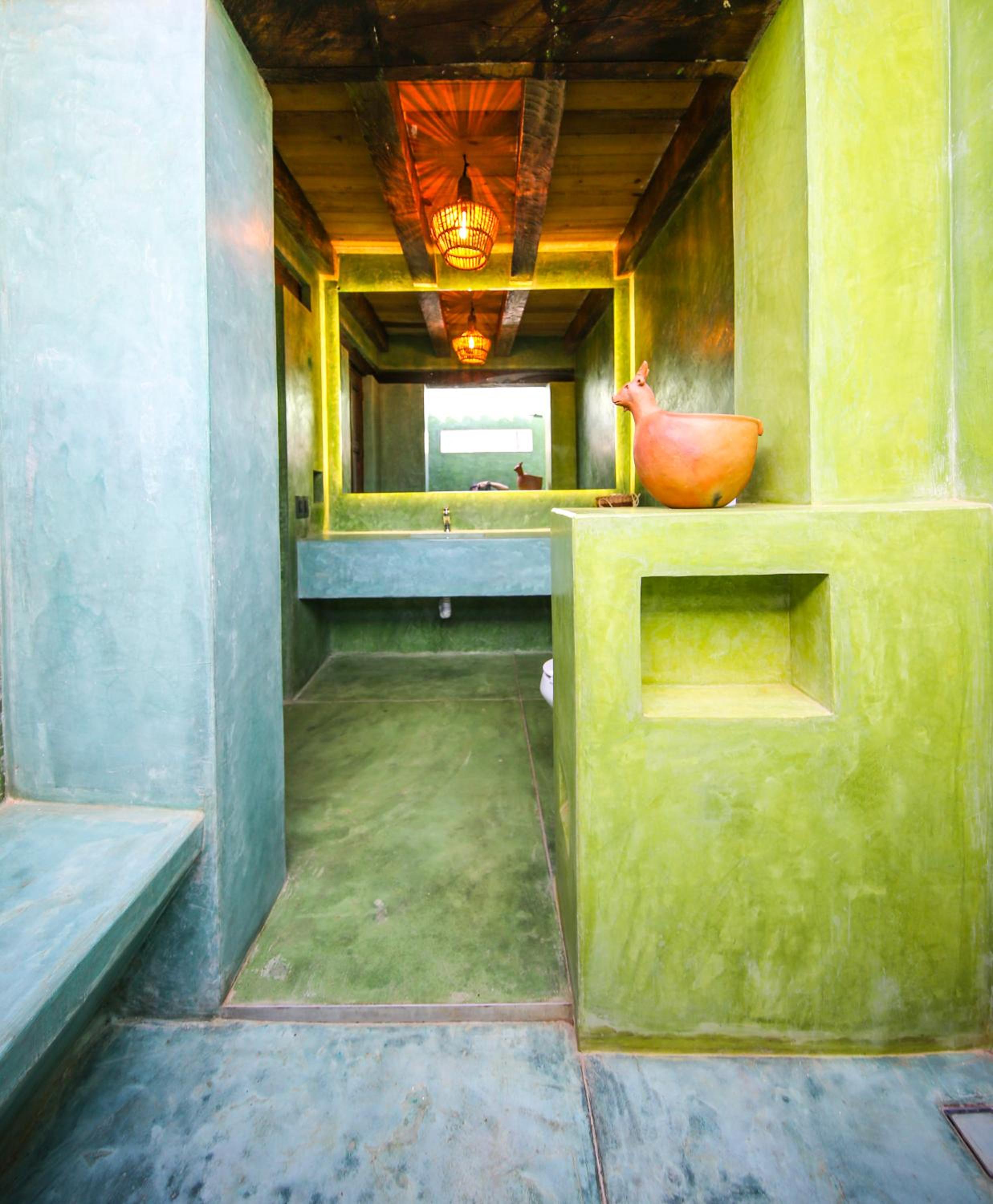 Apartment with Terrace - Photo 2