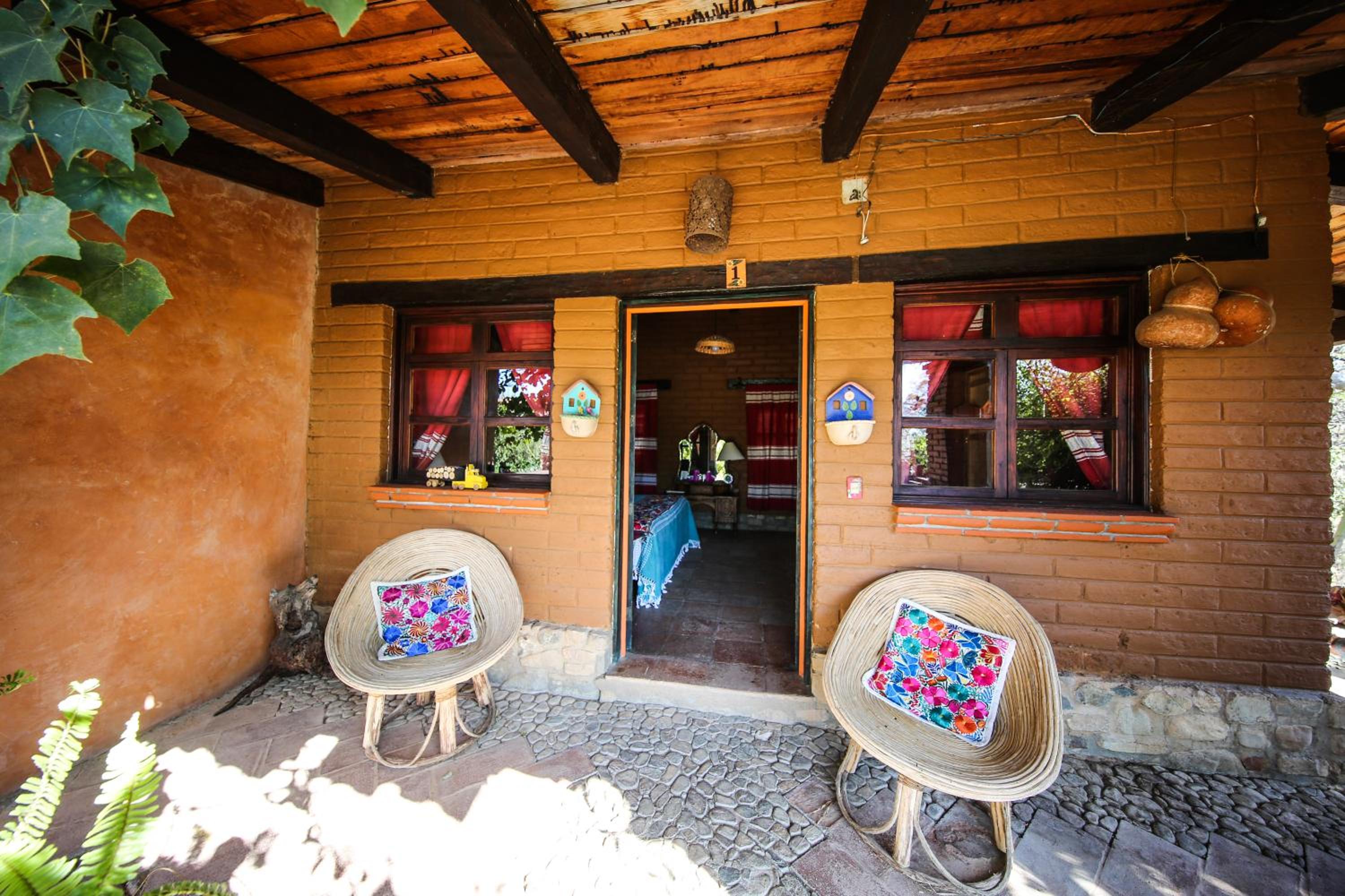 Apartment with Terrace - Photo 14