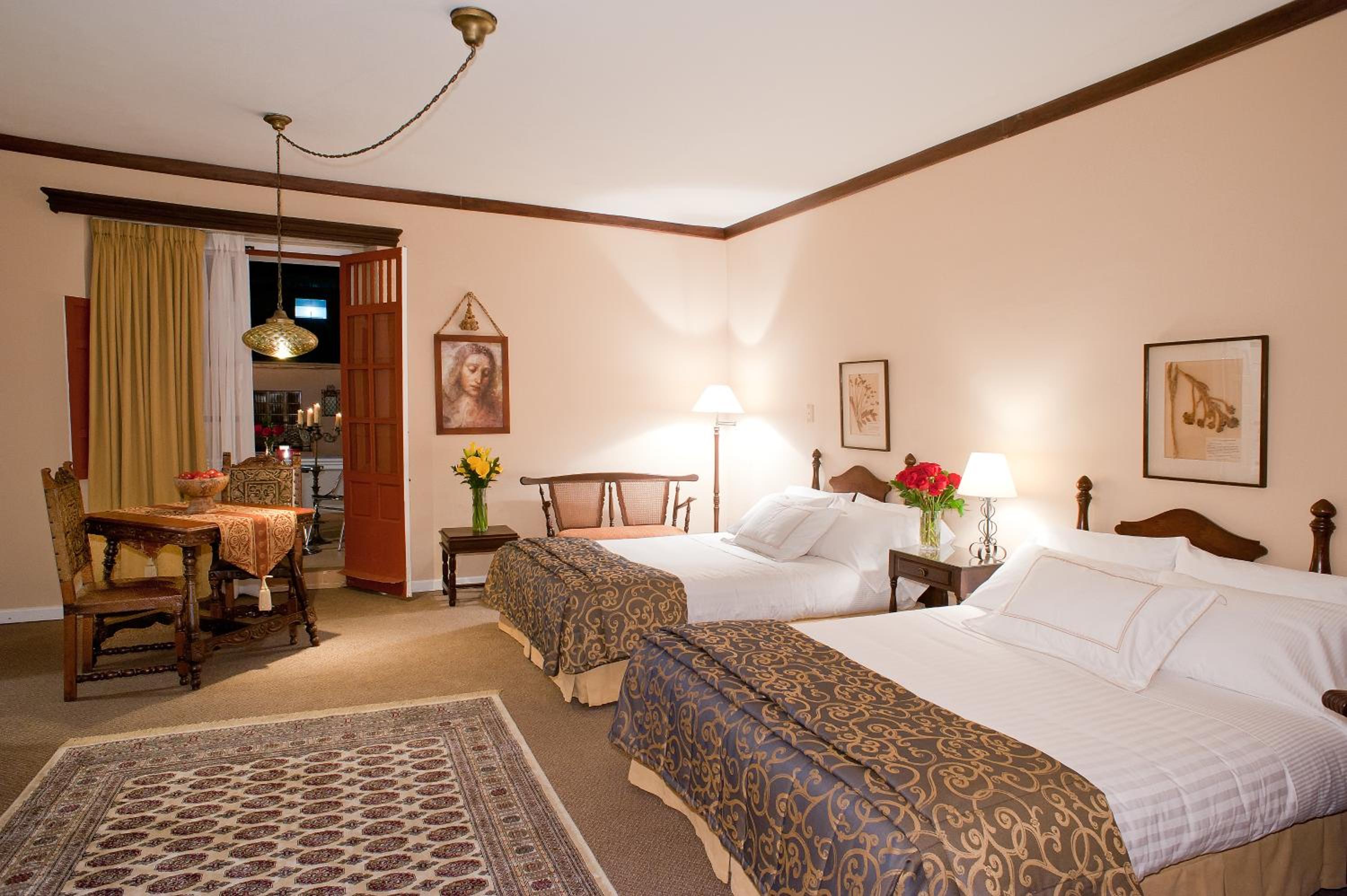 Standard Double Room with Two Double Beds - Photo 4