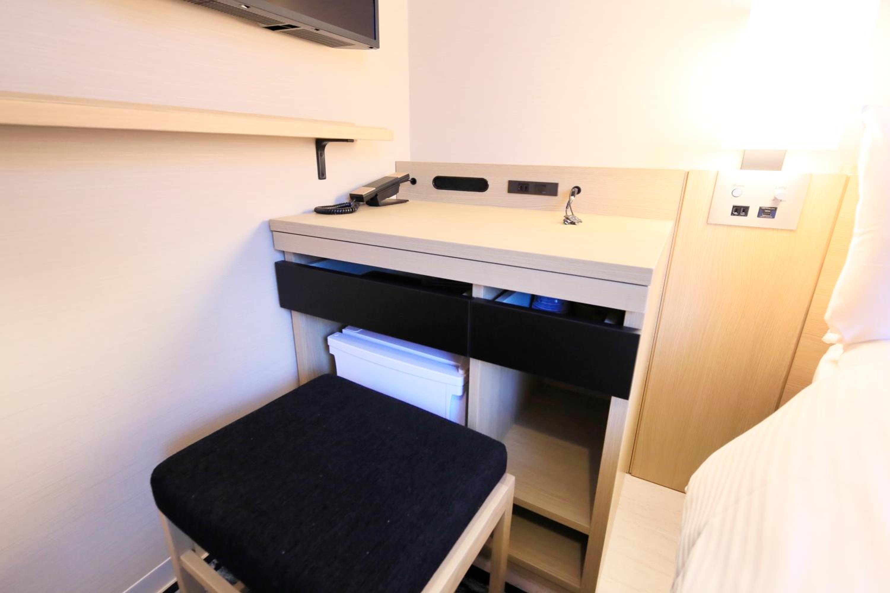 Small Double Room photo 2