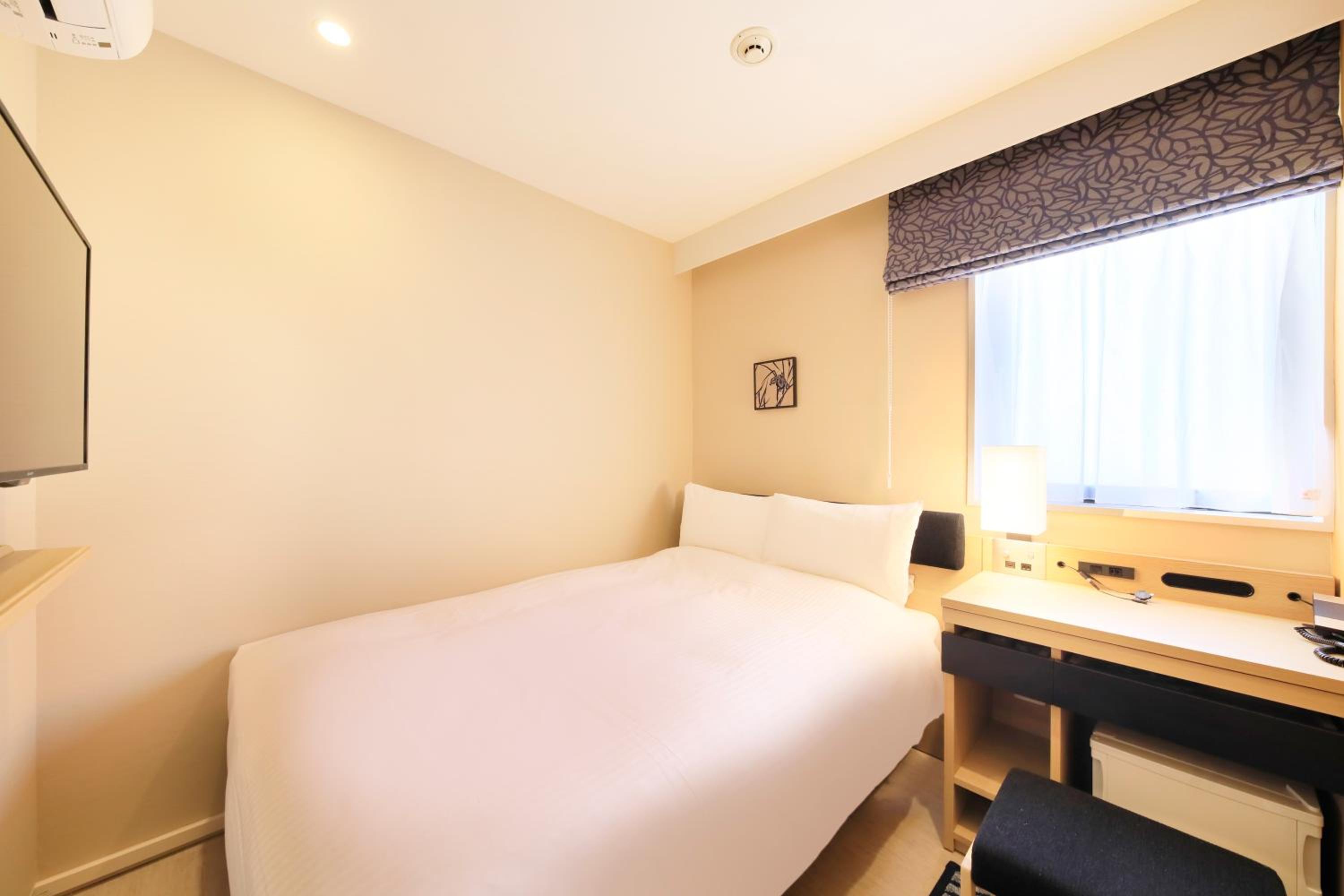 Standard Double Room - Non-Smoking photo 2