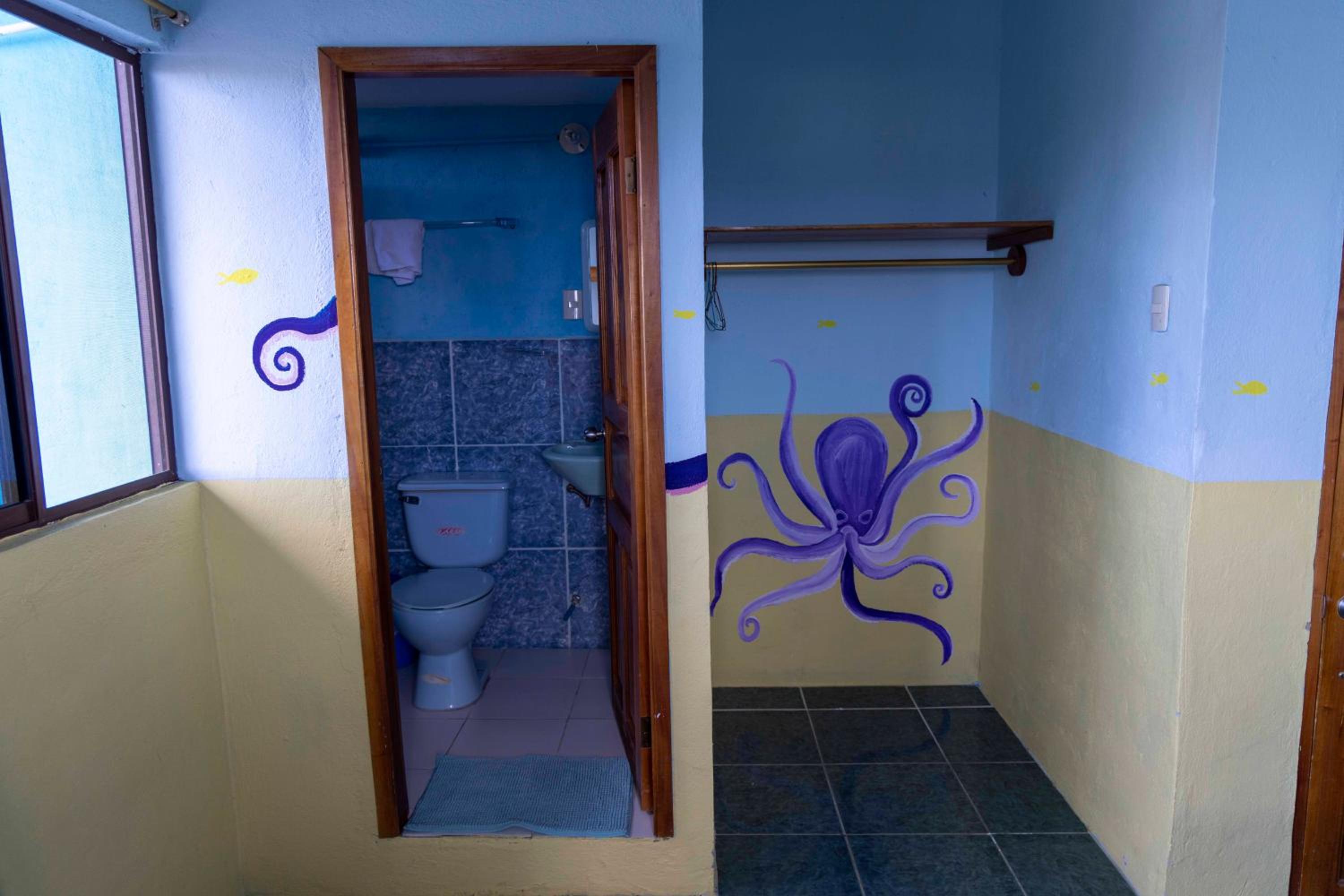 Double Room With Balcony And Sea View photo 2