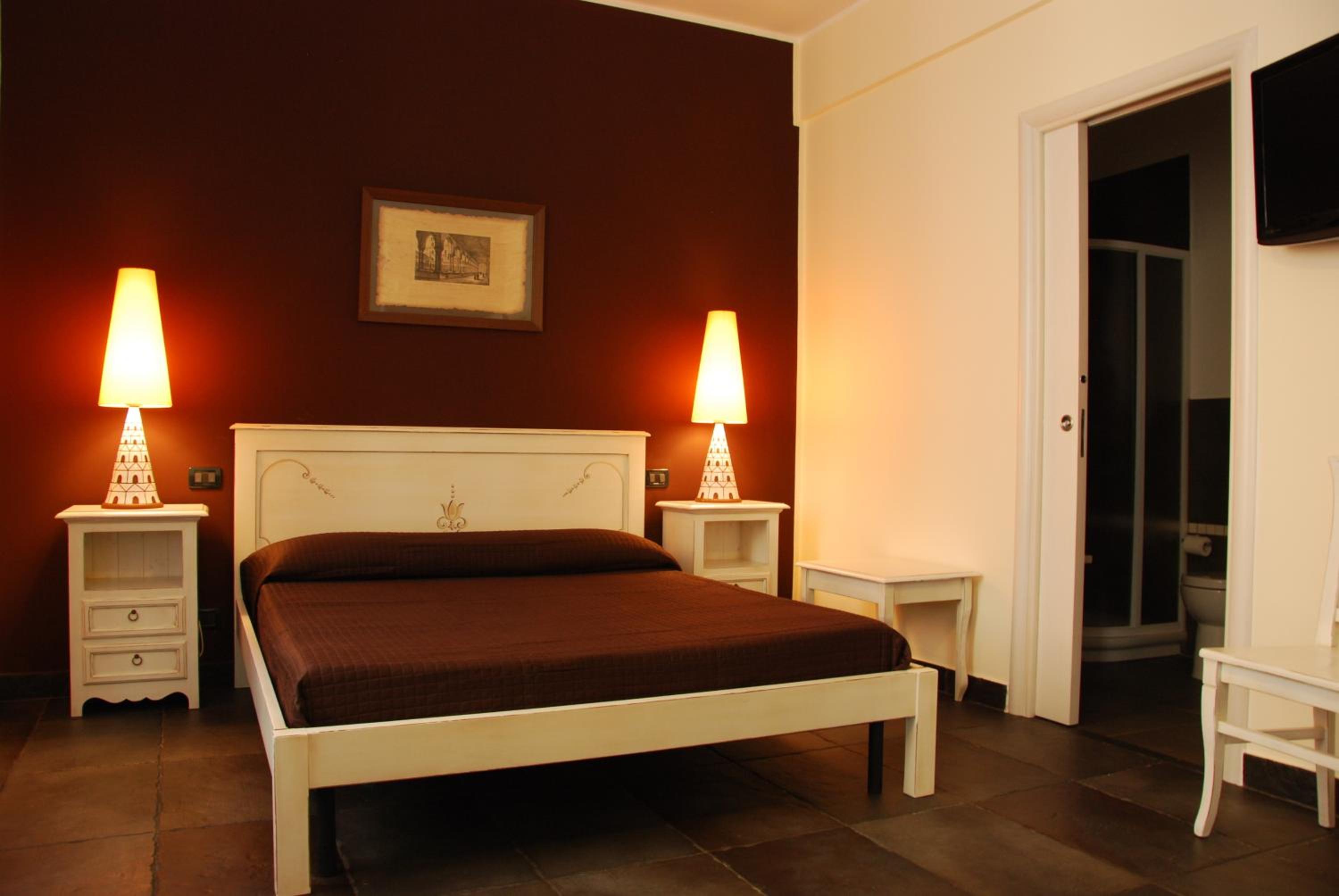 Double Room photo 2