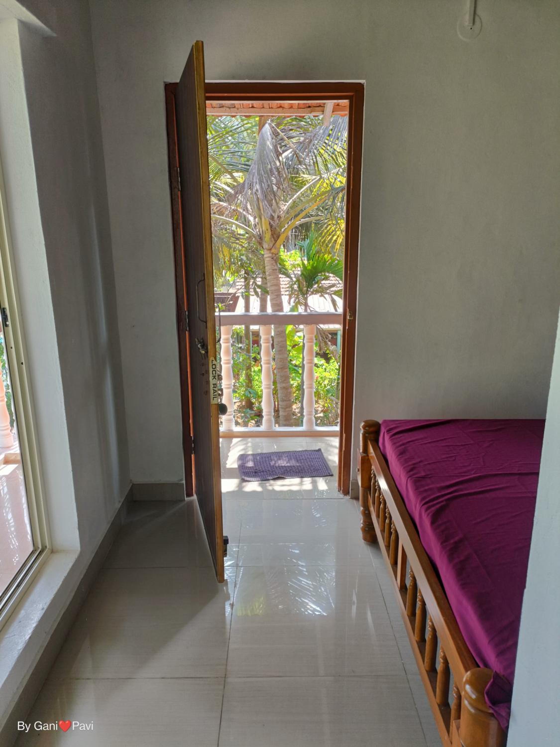 Double or Twin Room with Balcony photo 1