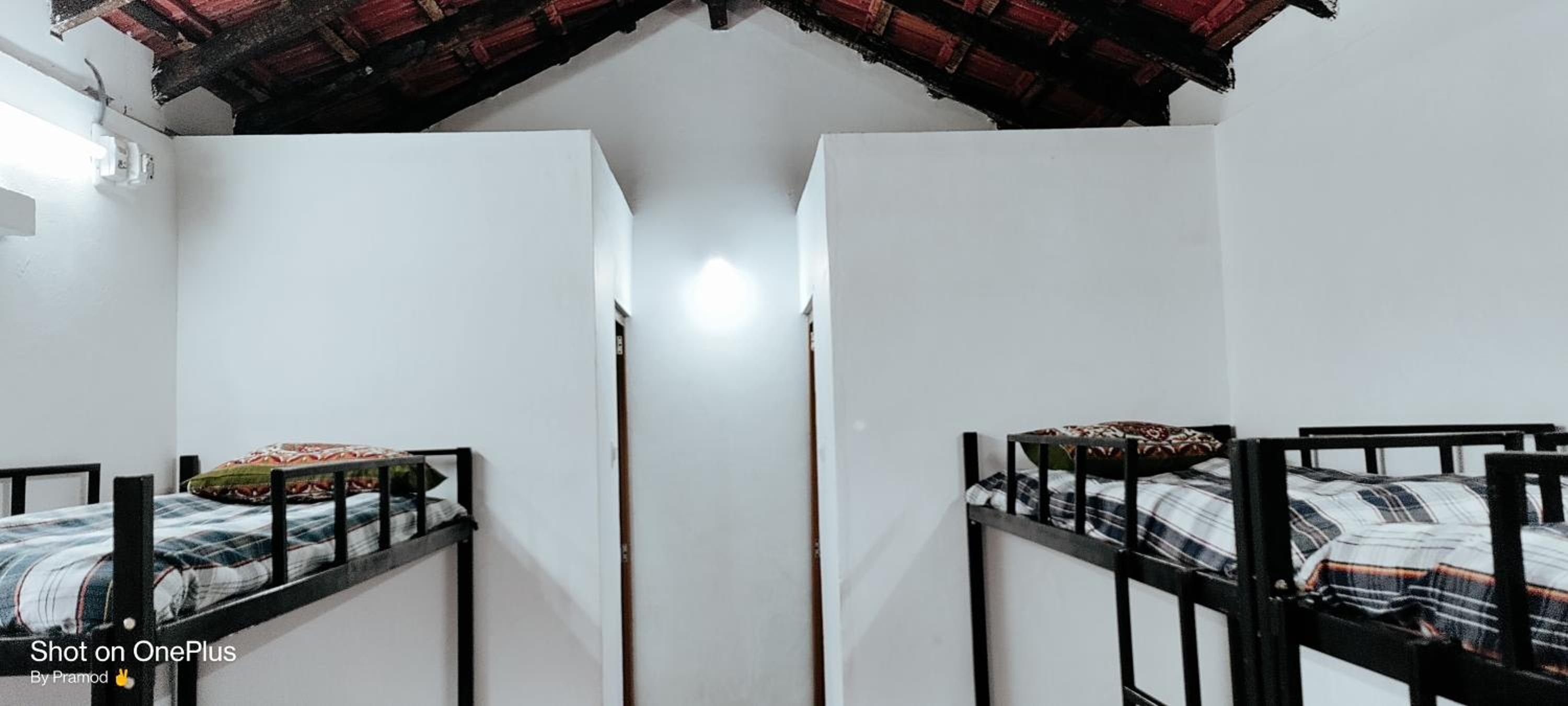 Mixed Dormitory Room photo 3