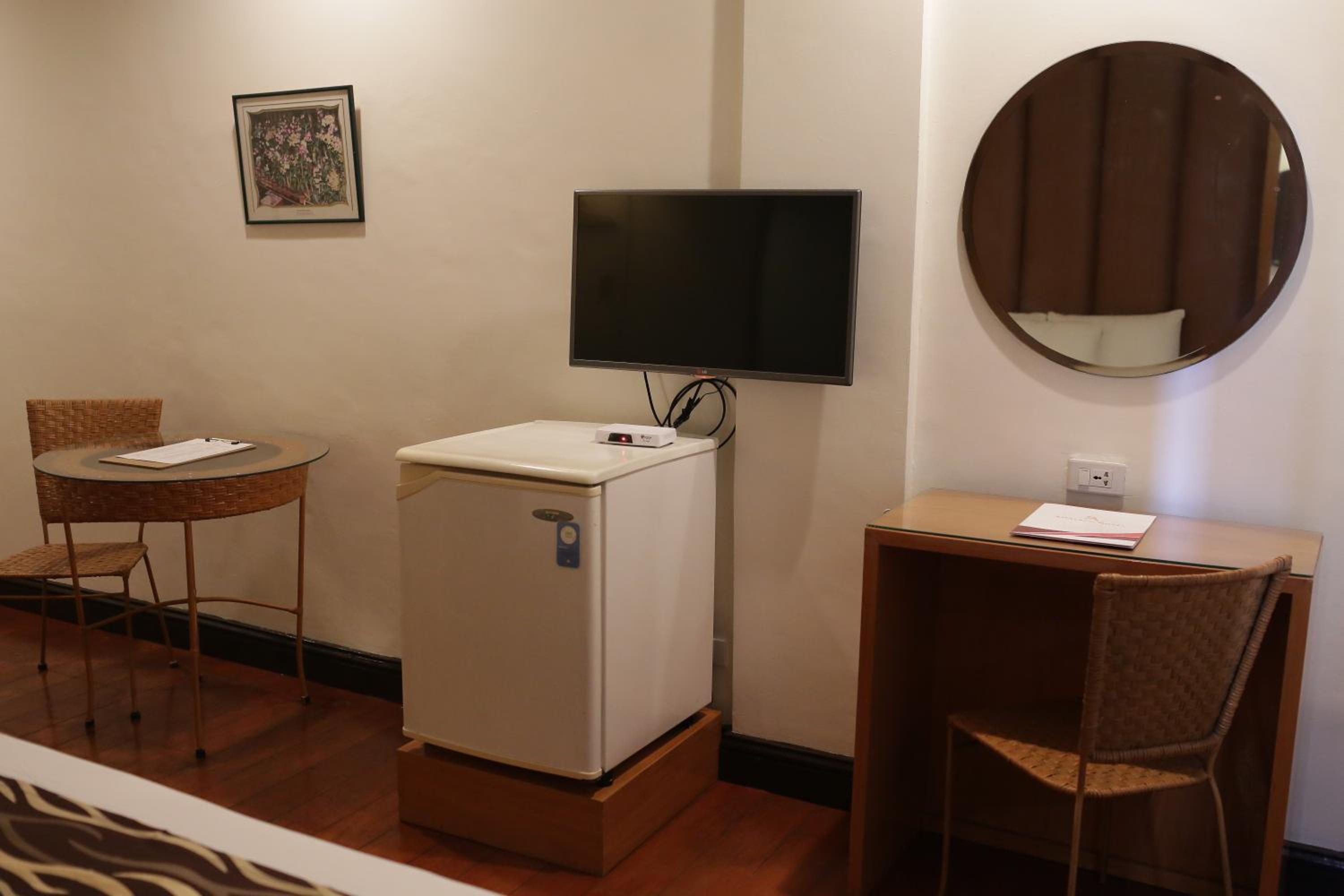 Deluxe Room - Photo 2