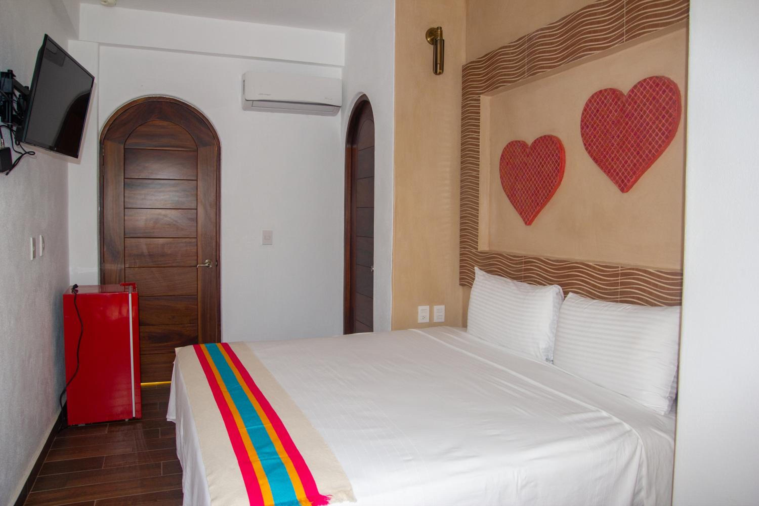 Standard Double Room - Photo 3