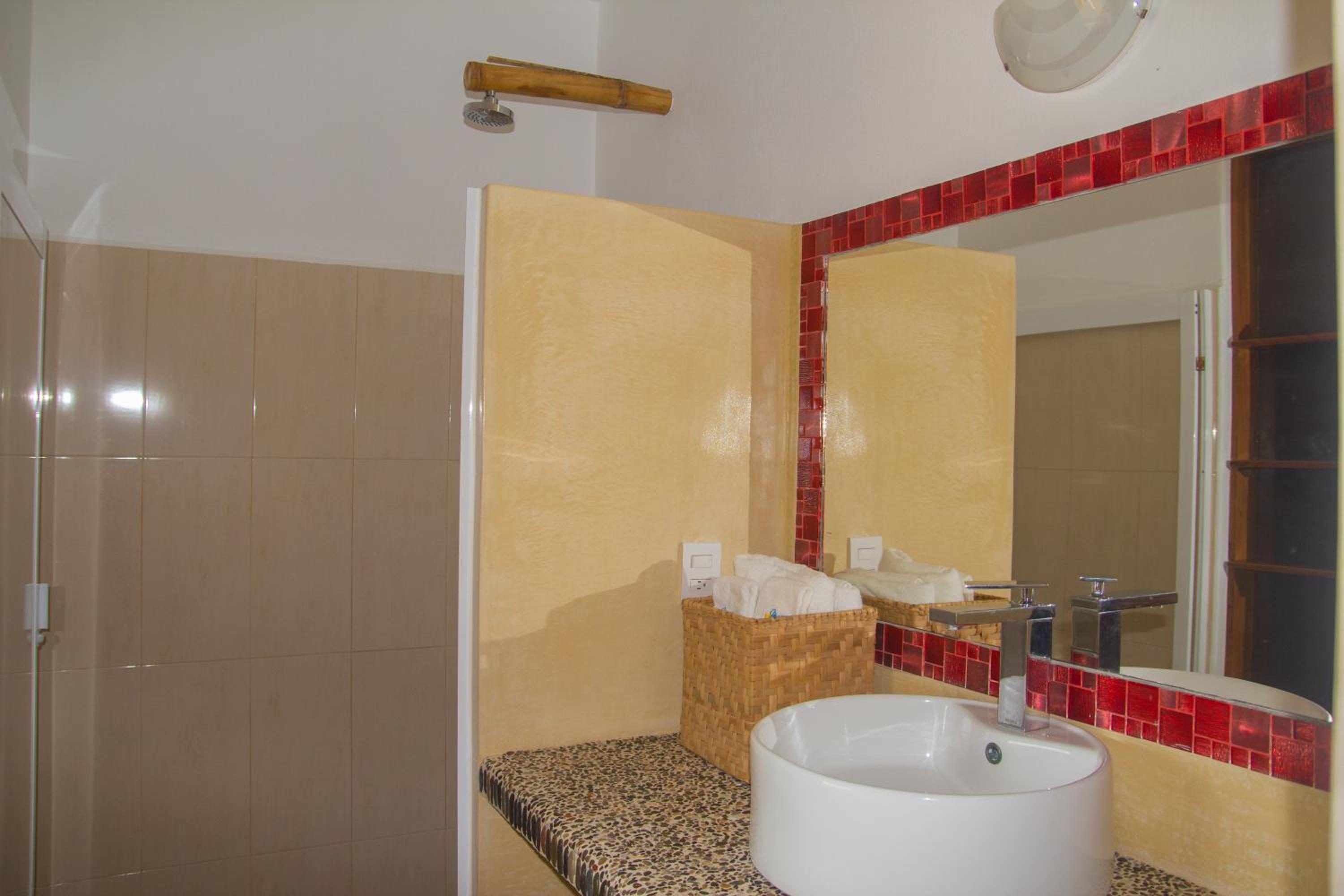 King Room with Sea View - Photo 8