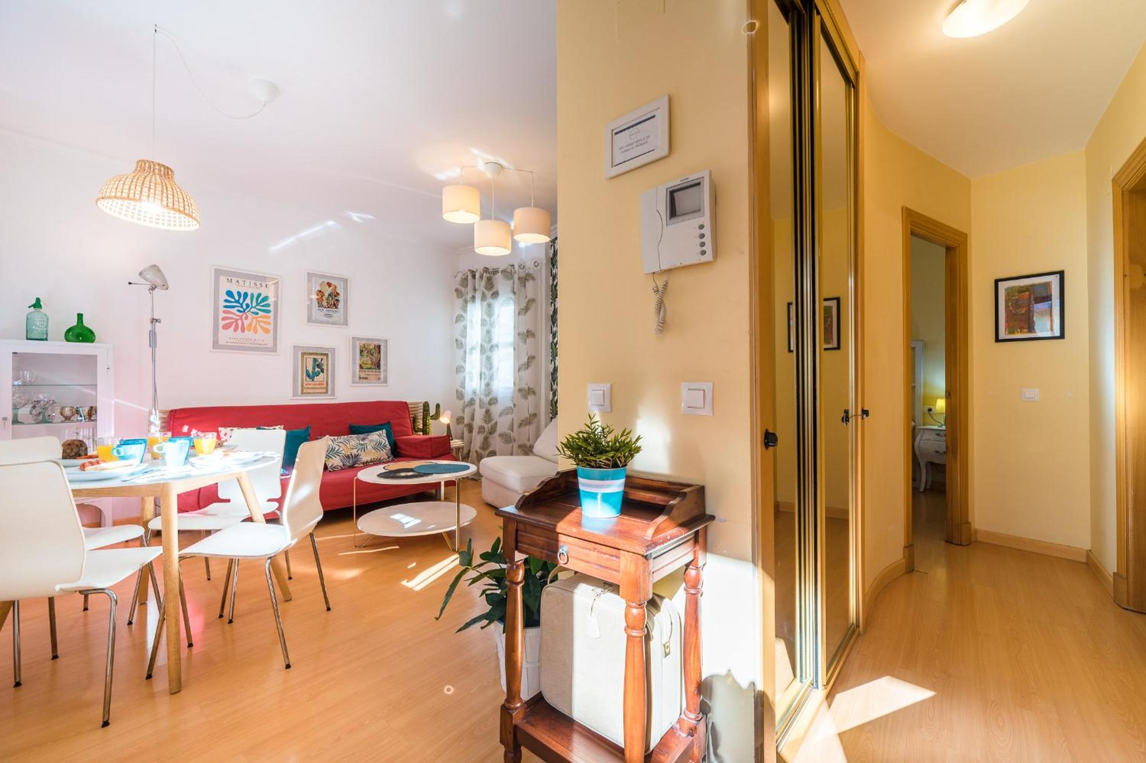 One-Bedroom Apartment - Photo 36