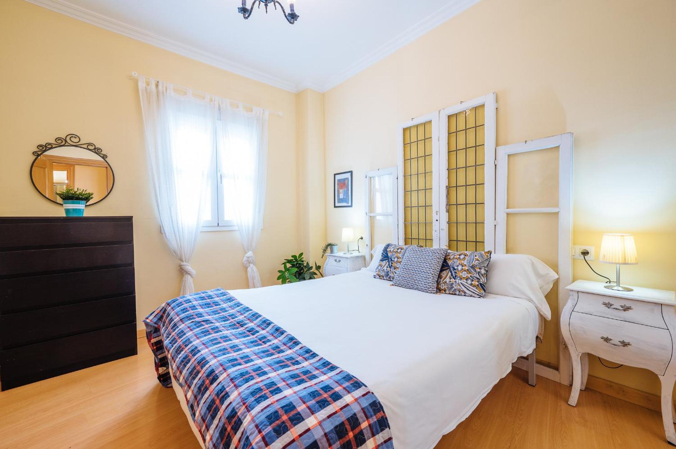 One-Bedroom Apartment - Photo 44