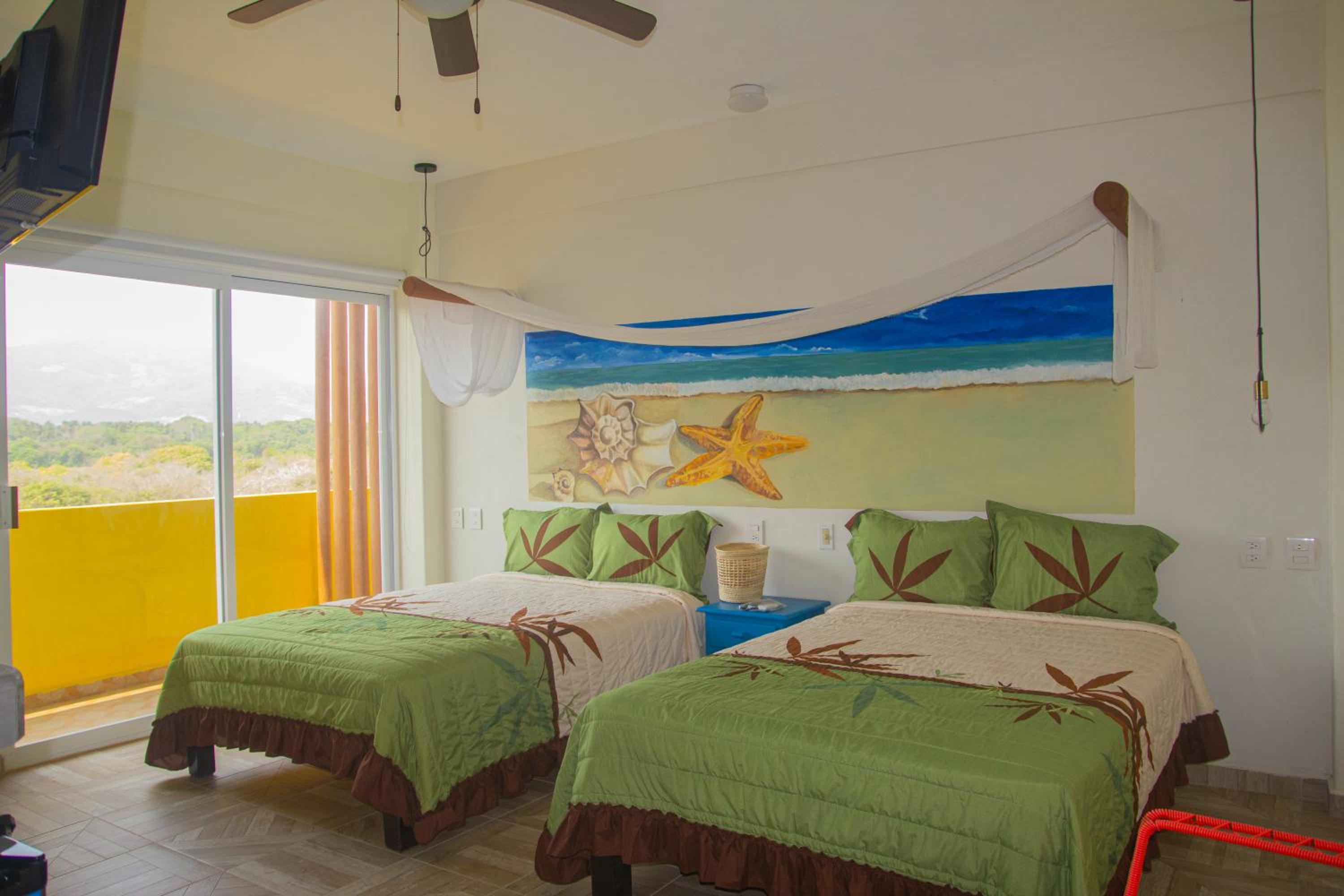 Double Room - Photo 5