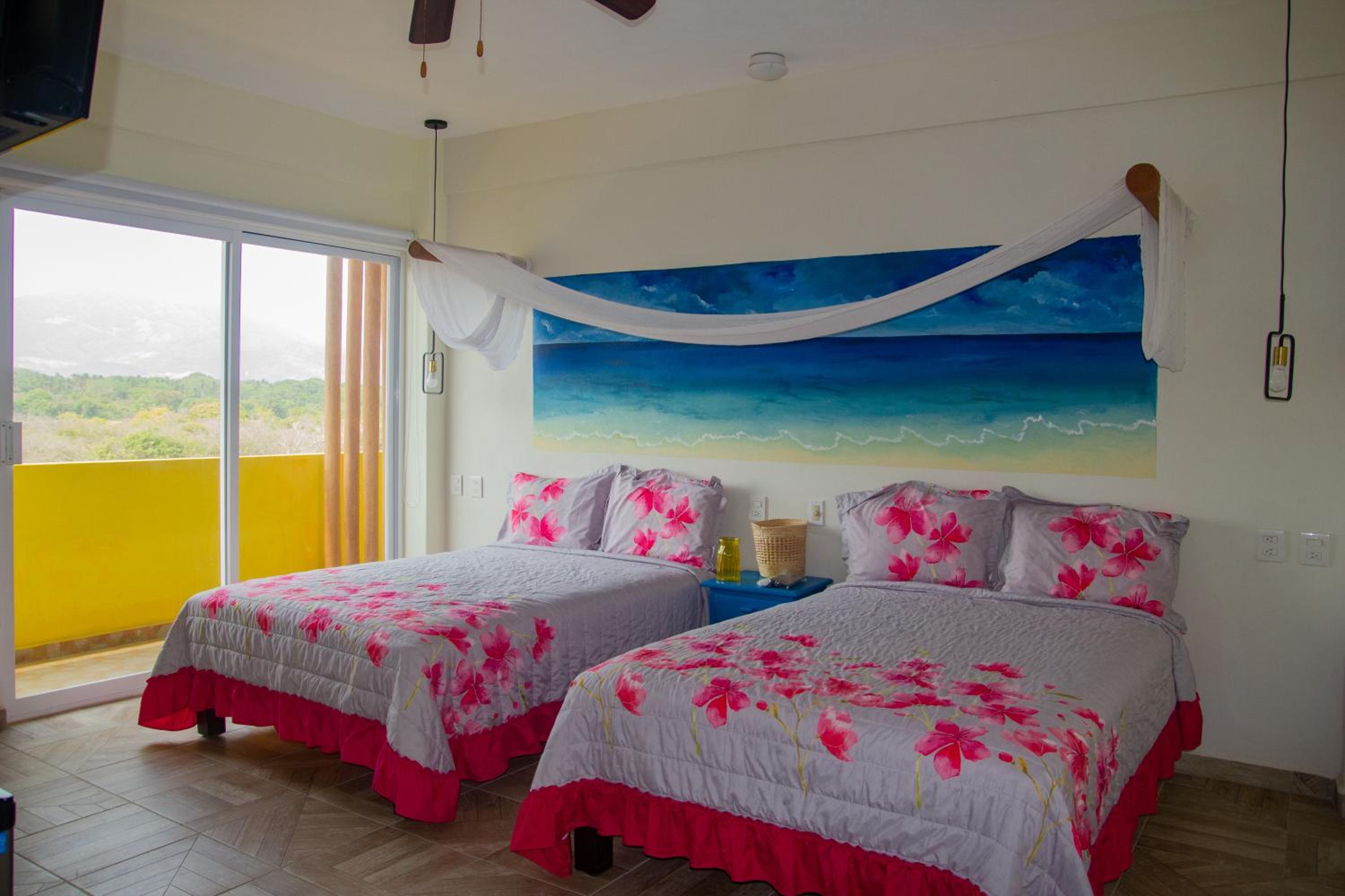 Double Room - Photo 7