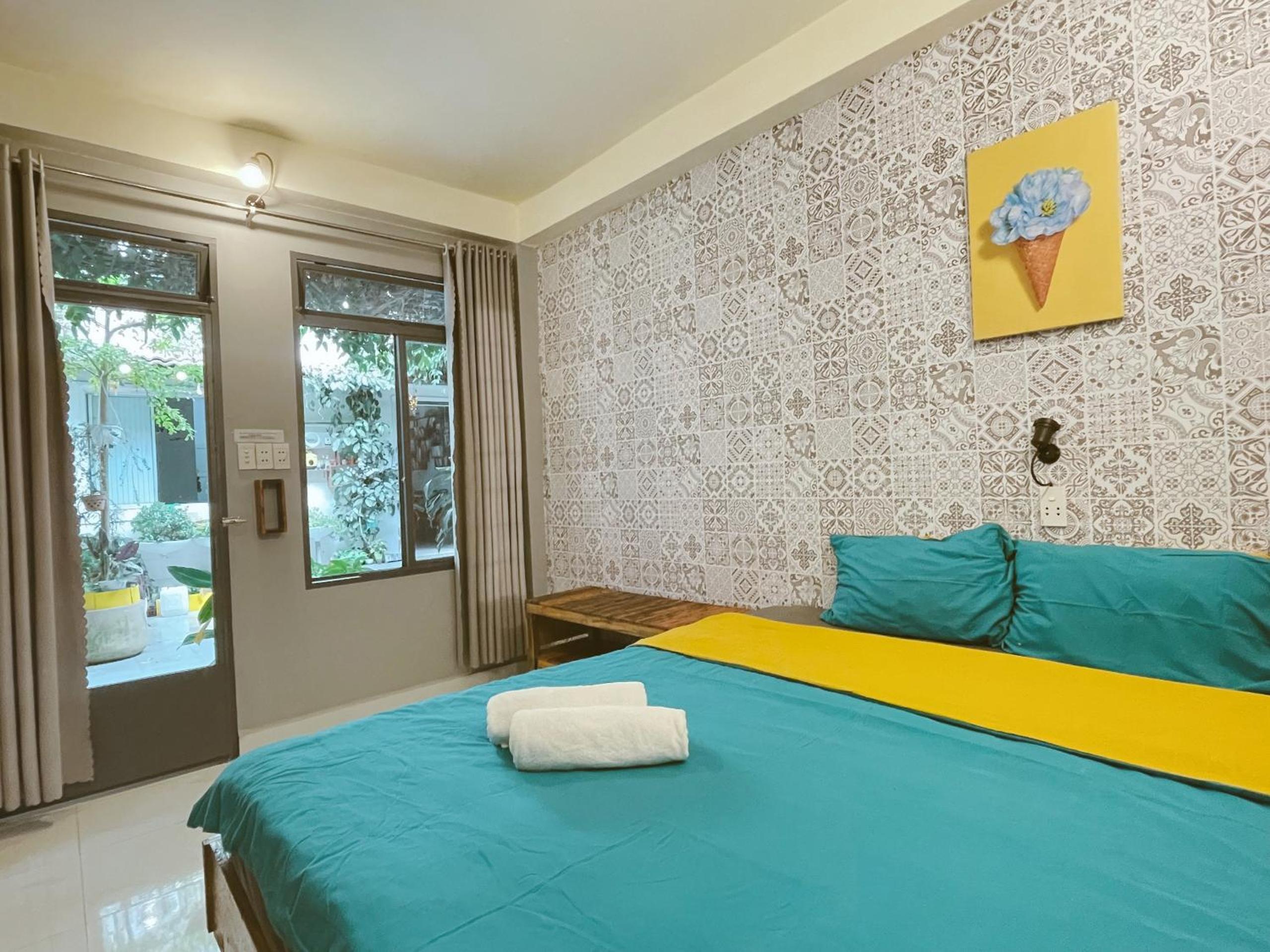 Double Room - Photo 2