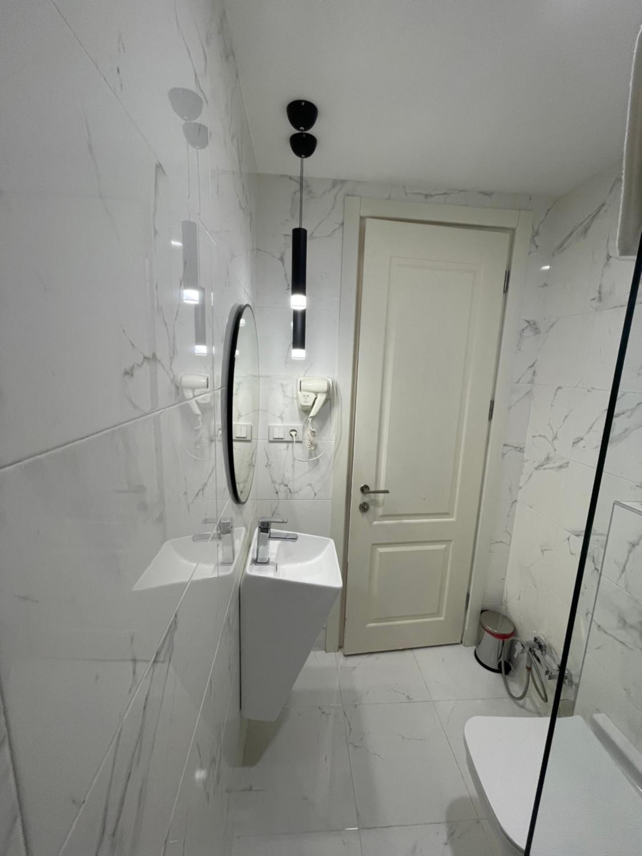 Budget Double Room - Photo 2