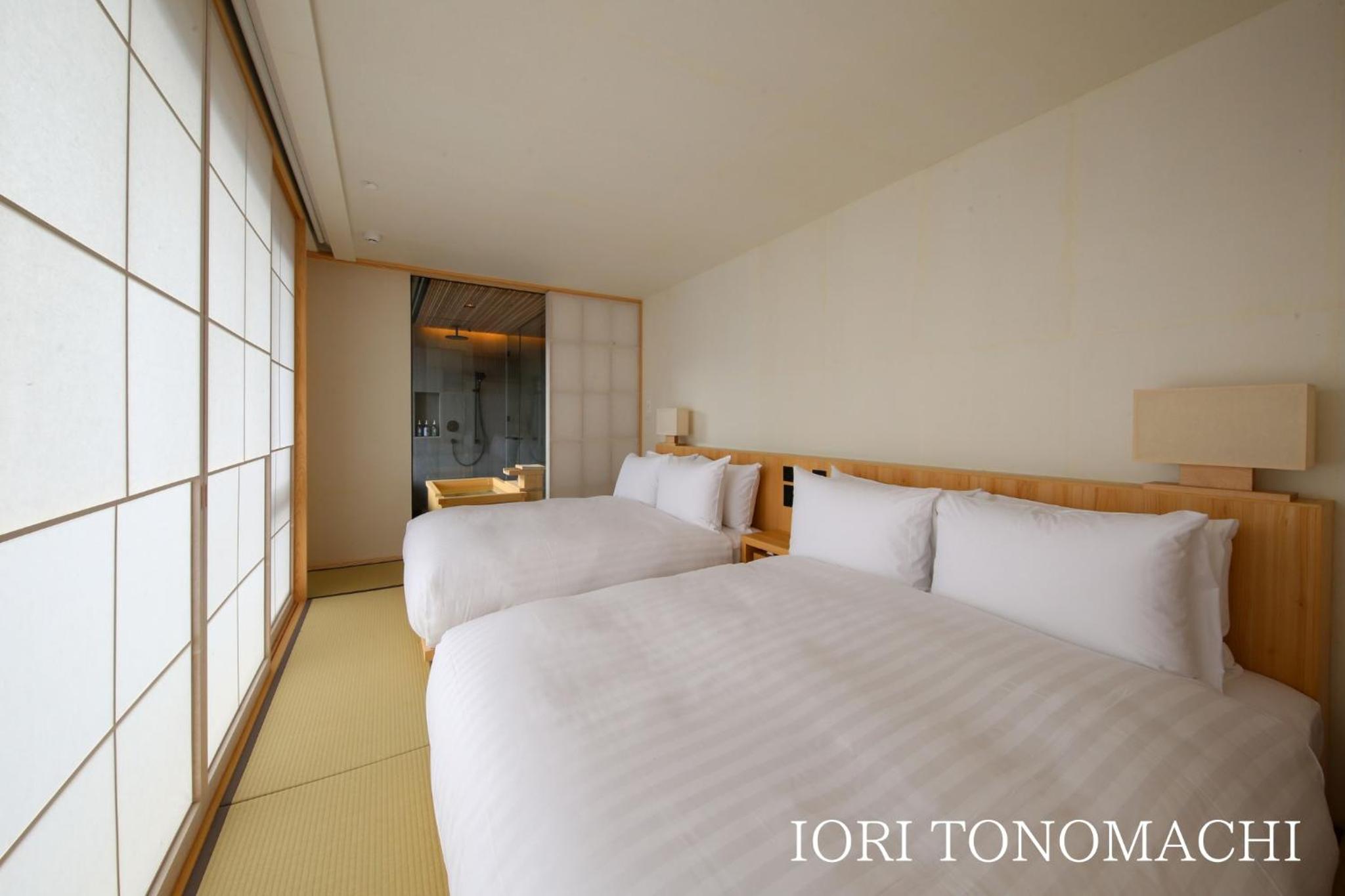 Deluxe Japanese Style Townhouse - IORI TONOMACHI with Wood bath & River view