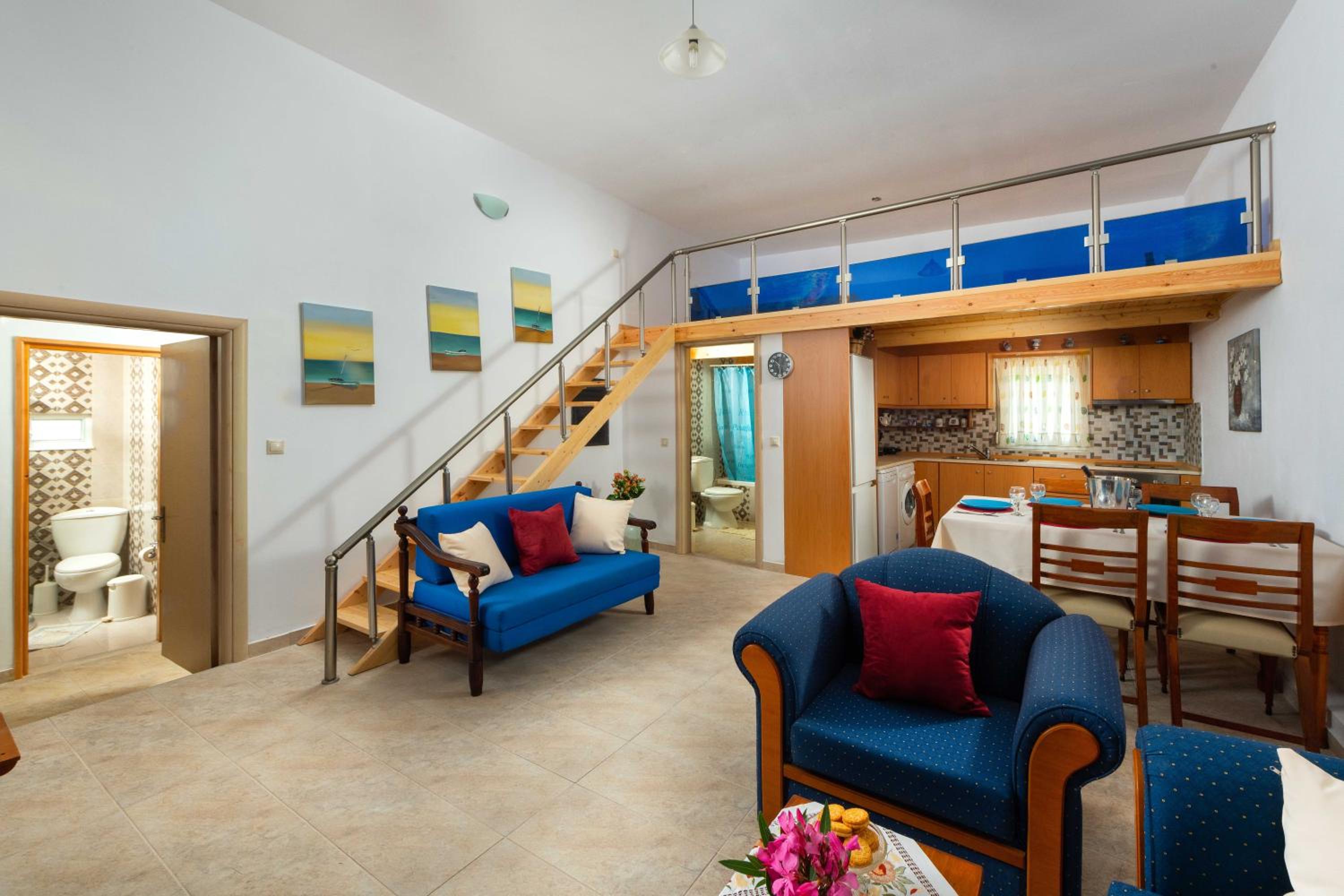Three-Bedroom Villa photo 3
