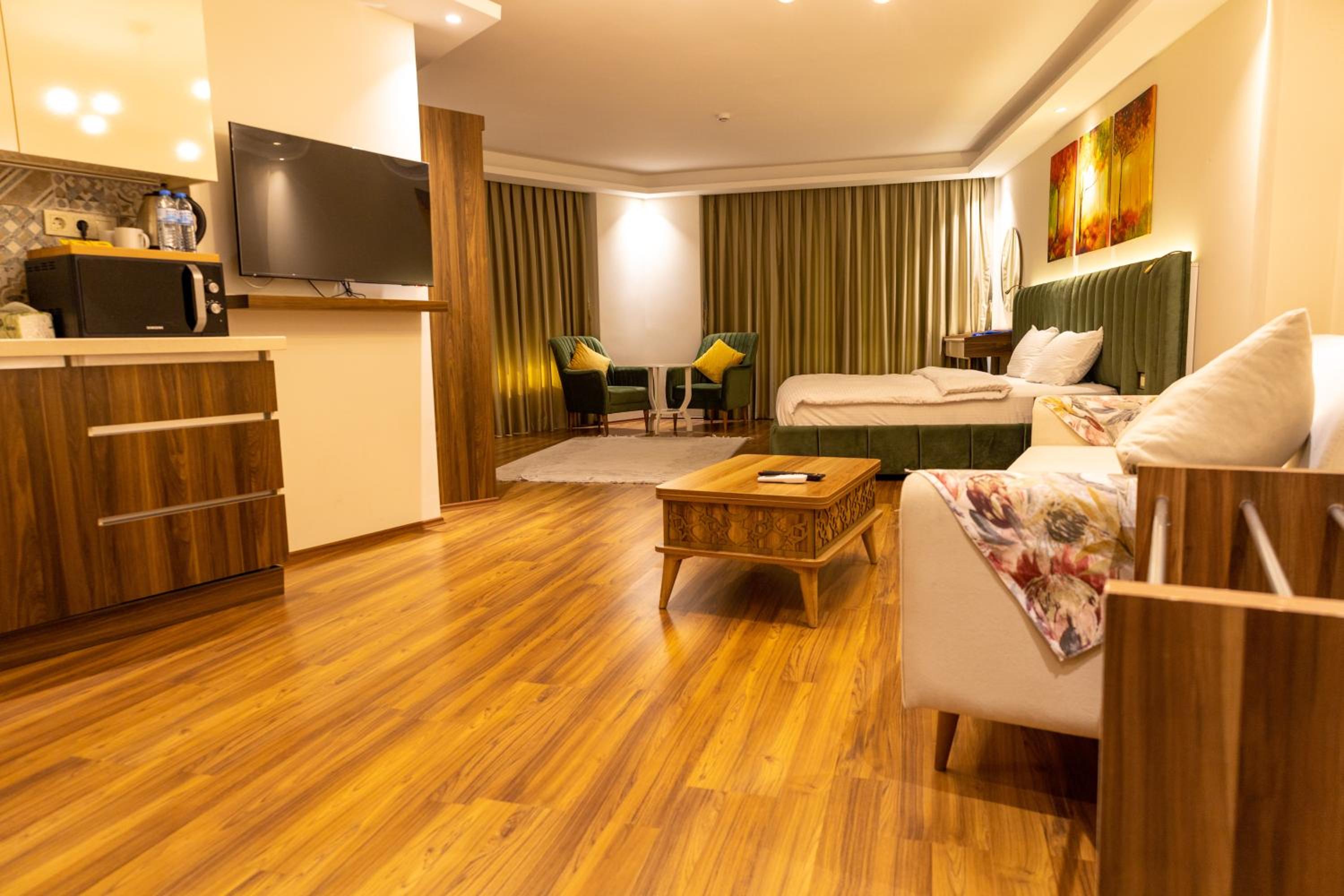 Superior Suite