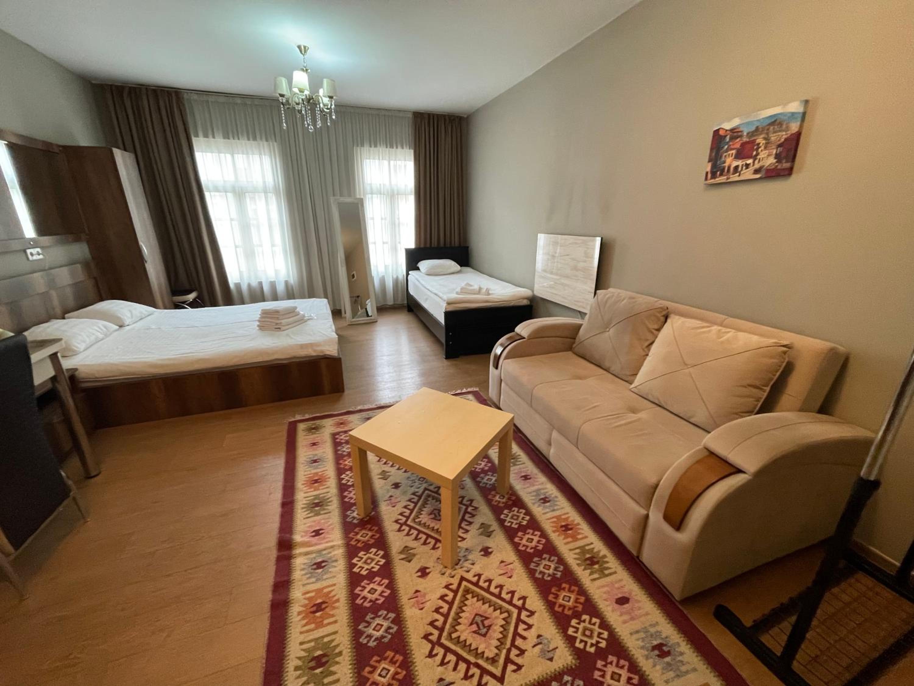 Deluxe Apartment - Photo 1