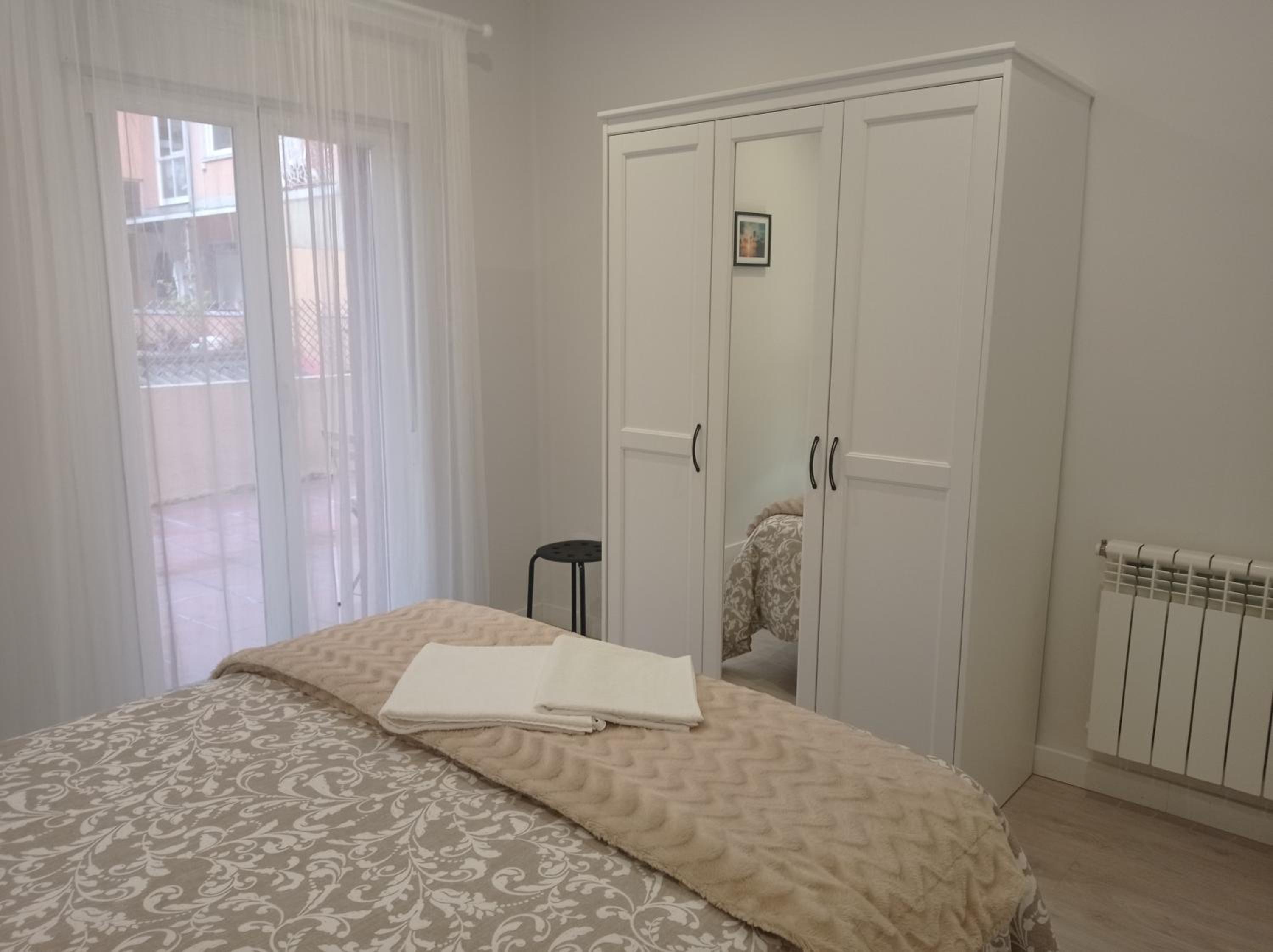 Three-Bedroom Apartment - Photo 14