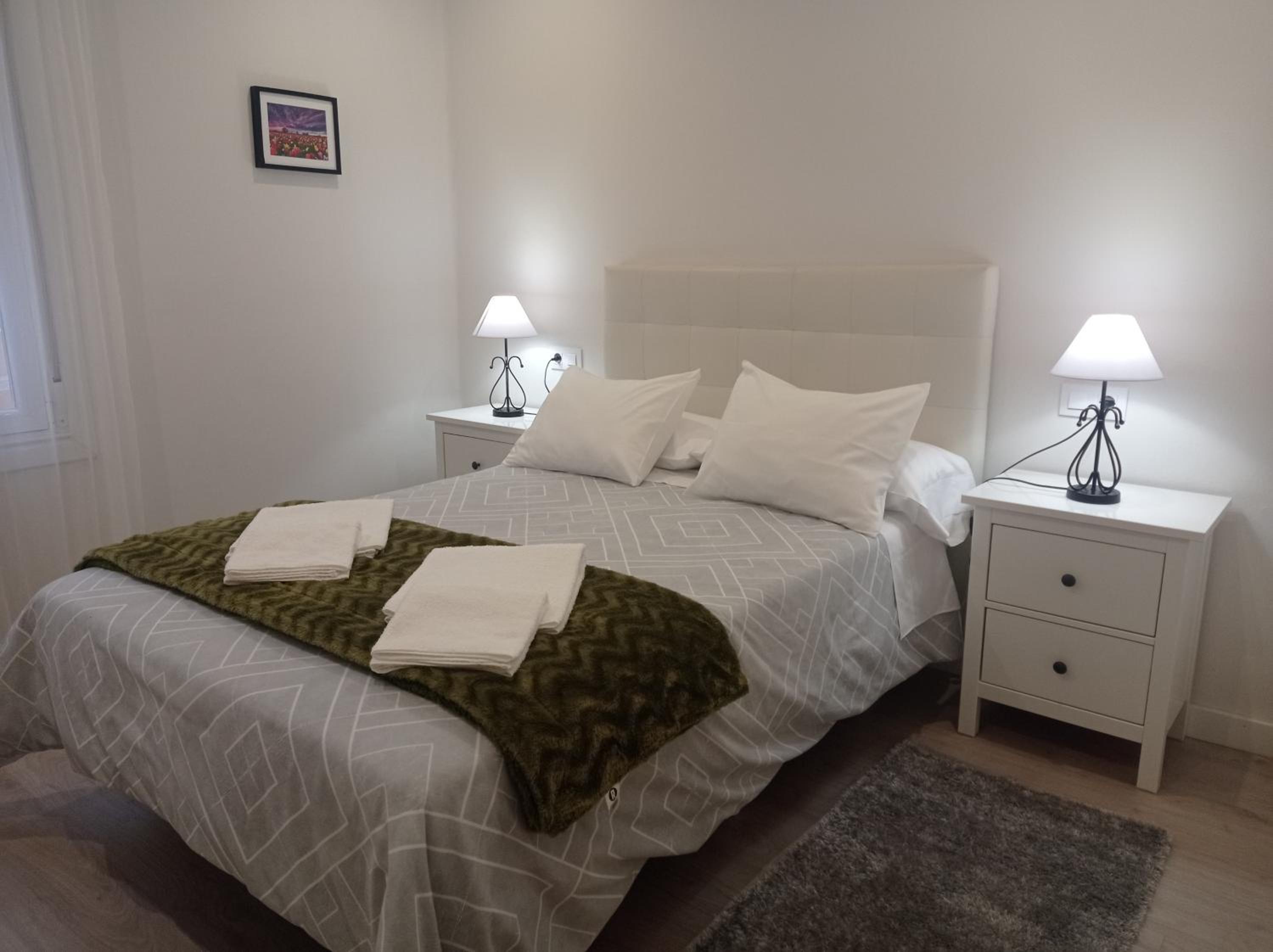 Three-Bedroom Apartment - Photo 13