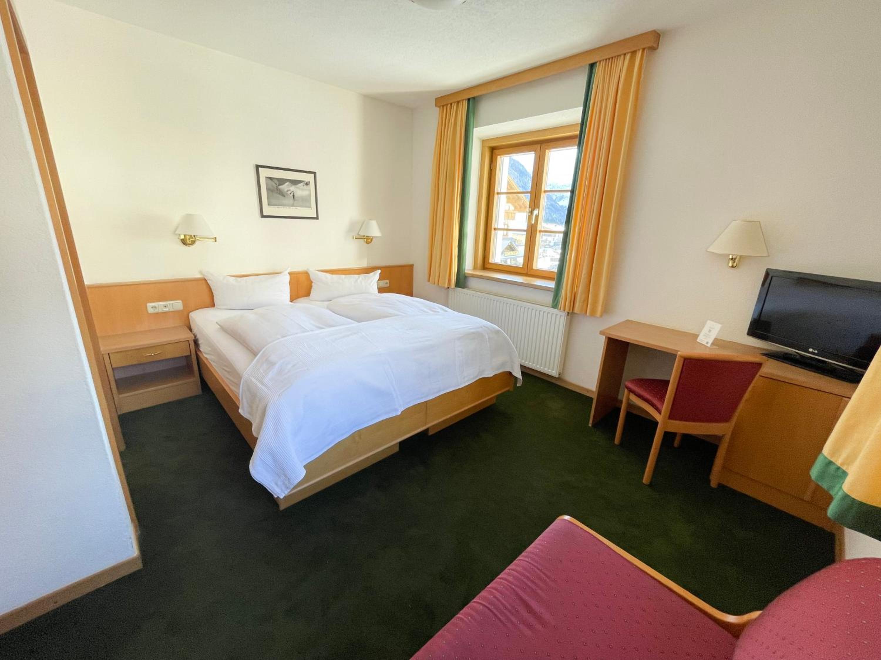 Classic Double Room - Photo 2