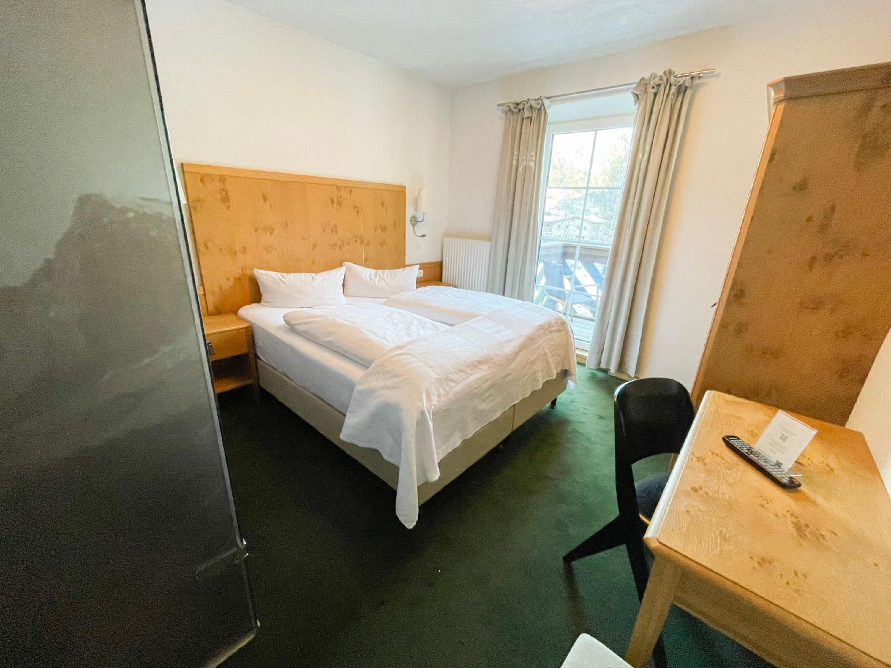 Classic Plus Double Room