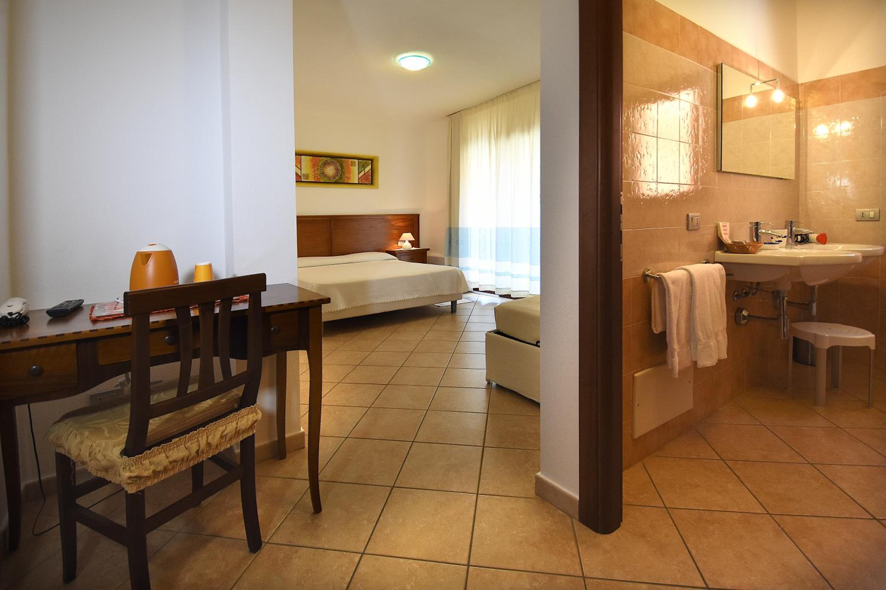 Classic Triple Room