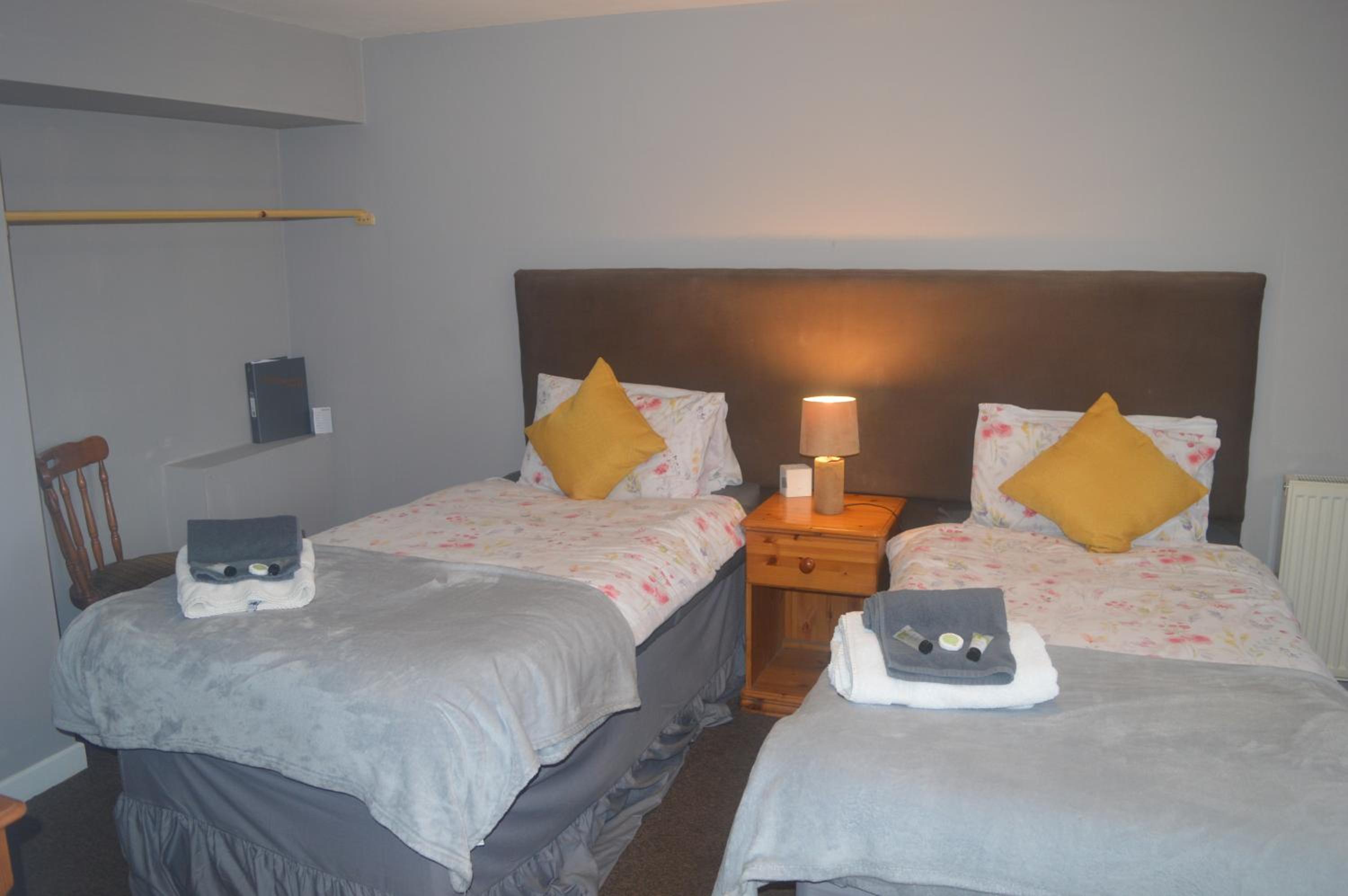 Standard Twin Room photo 1