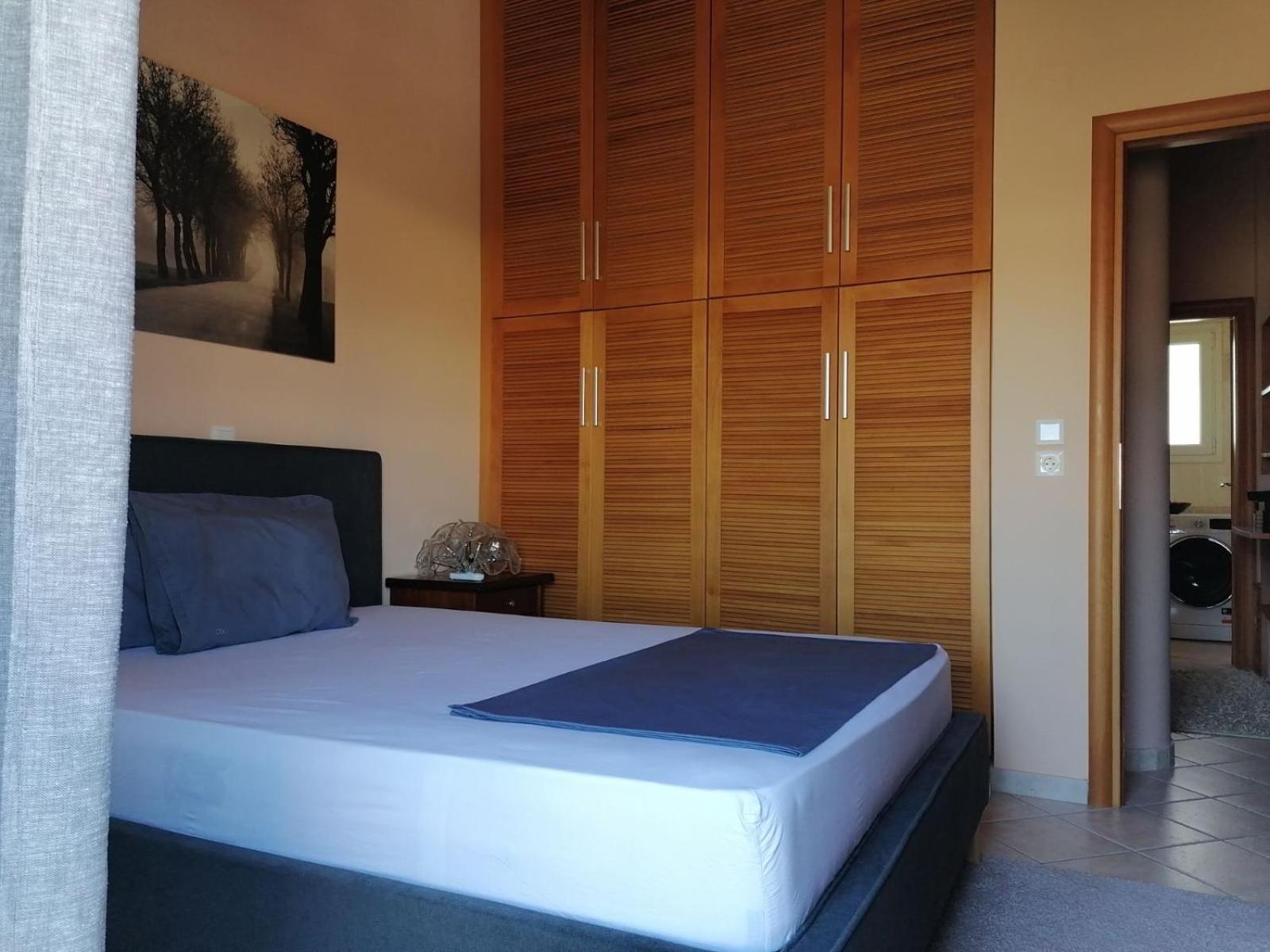 Three-Bedroom Villa photo 1
